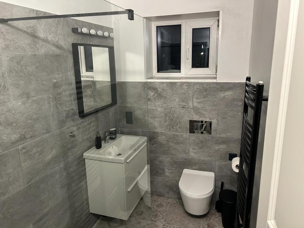 Two-Bedroom House photo 2