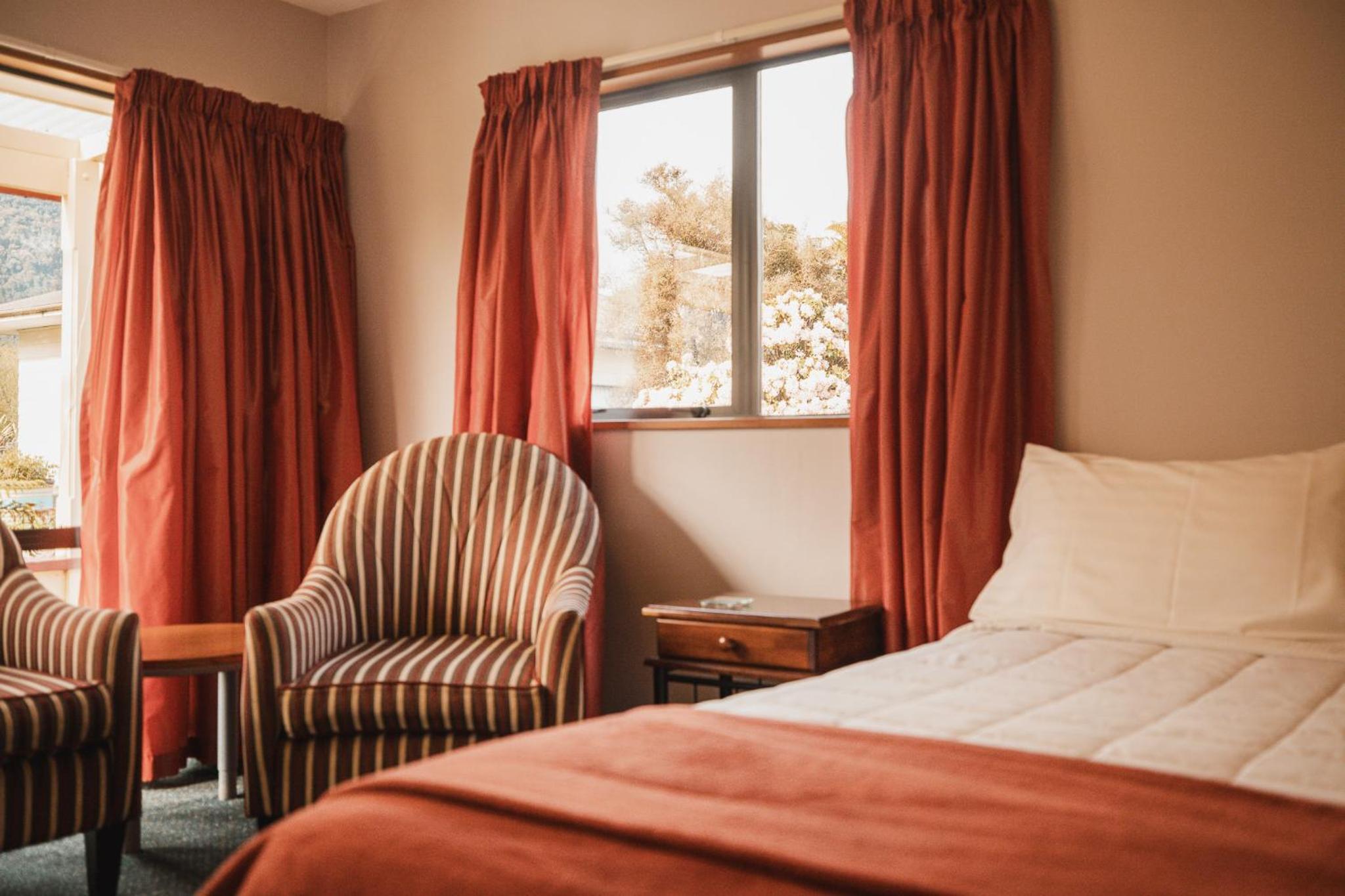 Large Double Room photo 2