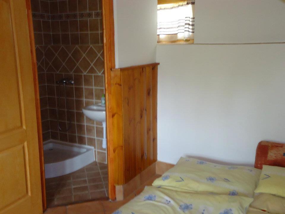 Two-Bedroom Apartment - Photo 11