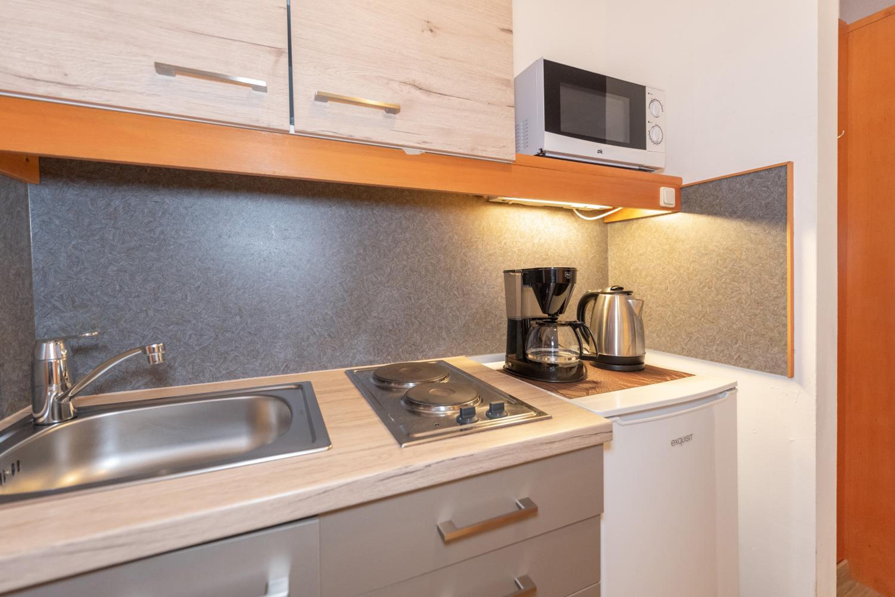 Apartment With Terrace photo 3