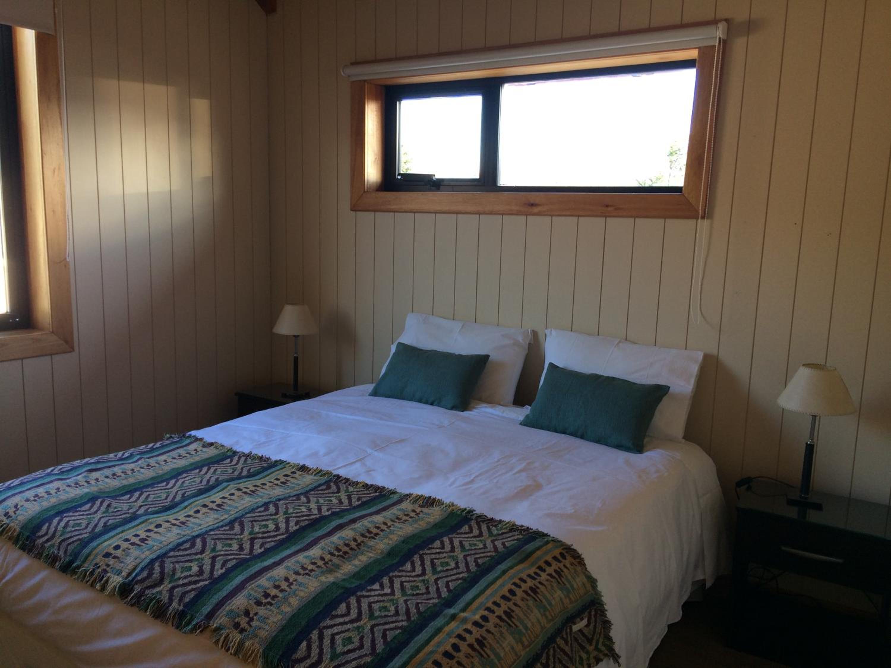 Two-Bedroom Cabin  photo 2