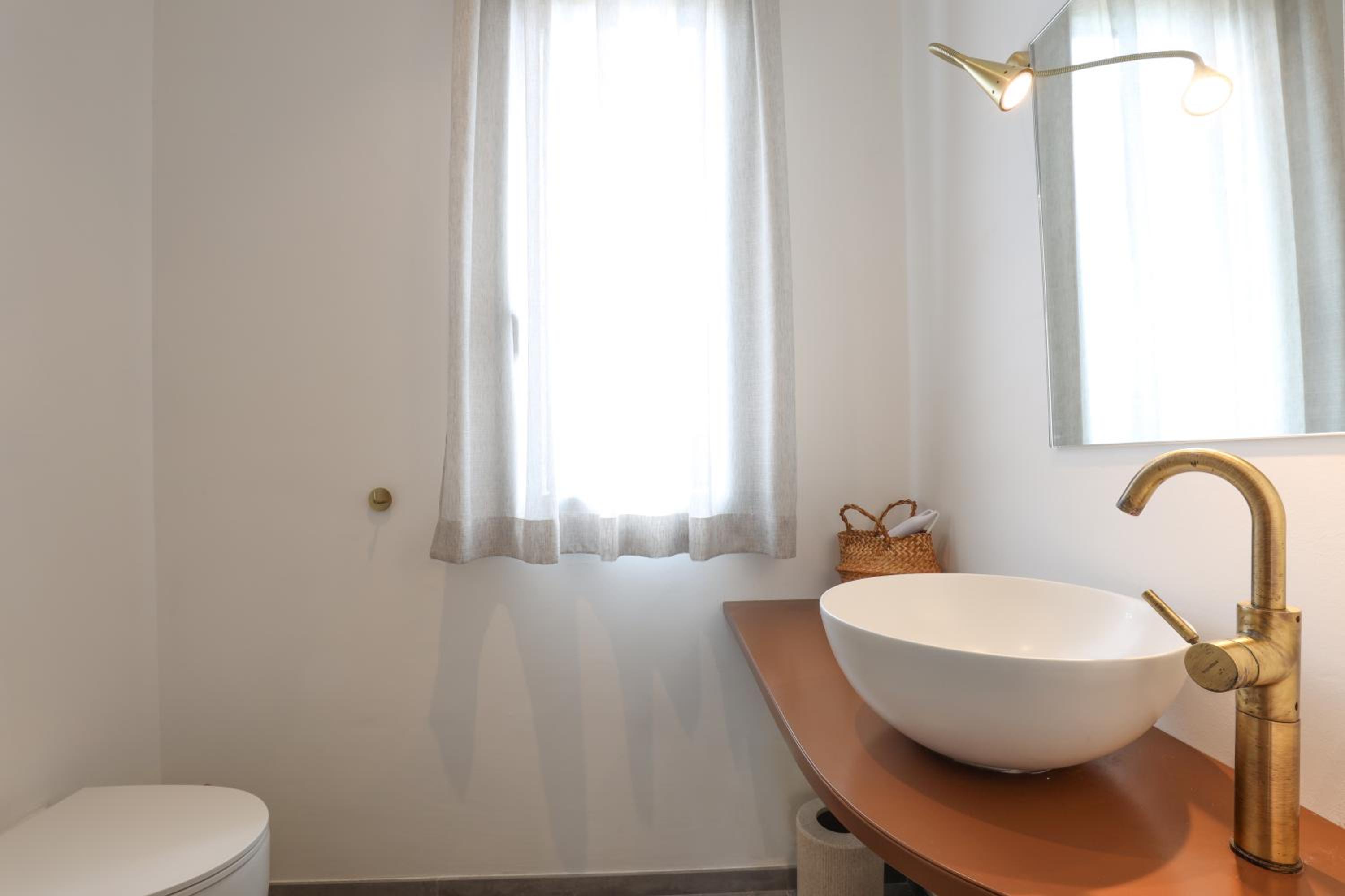 Villa photo 2