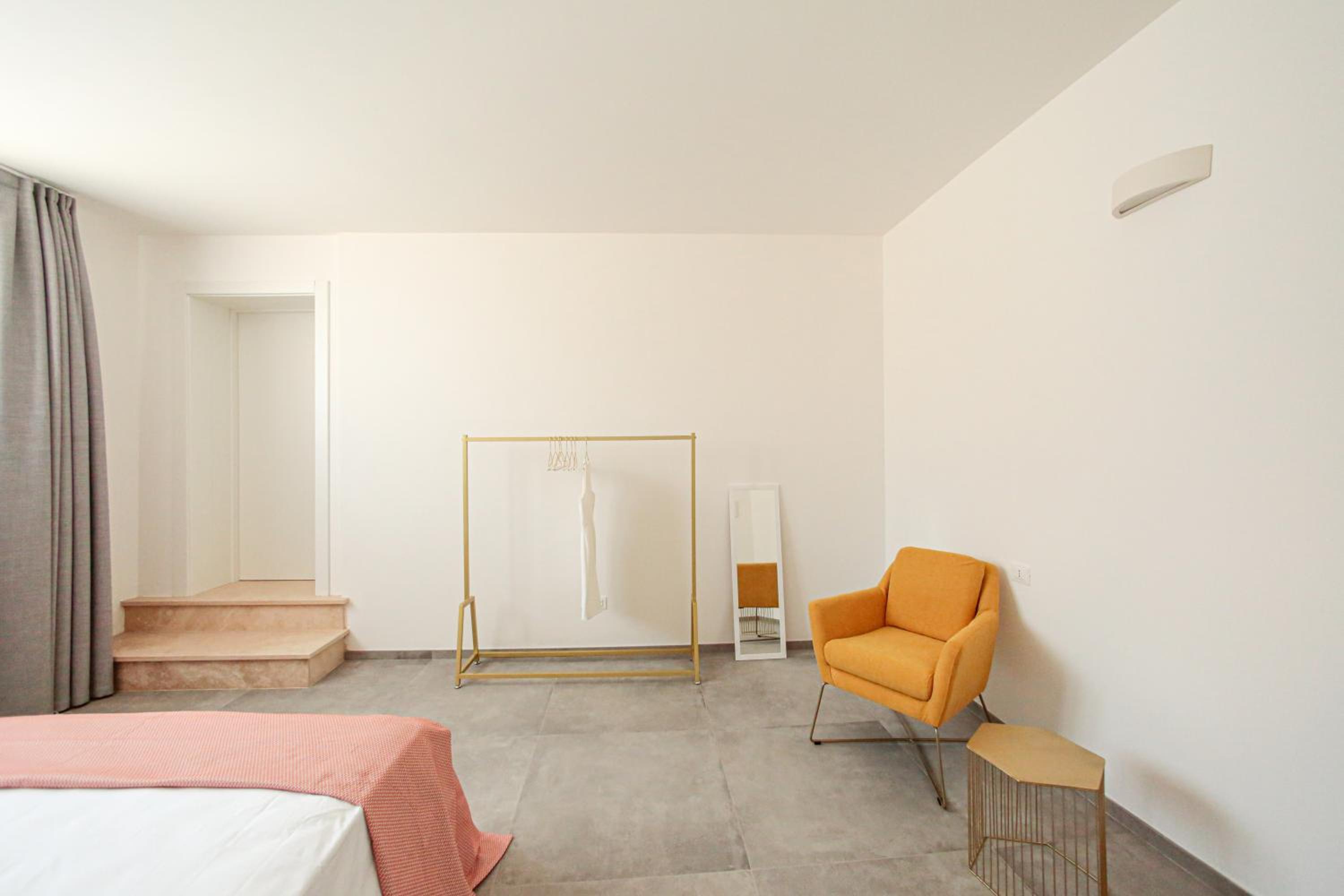 Deluxe Room (2 Adults + 1 Child) photo 2