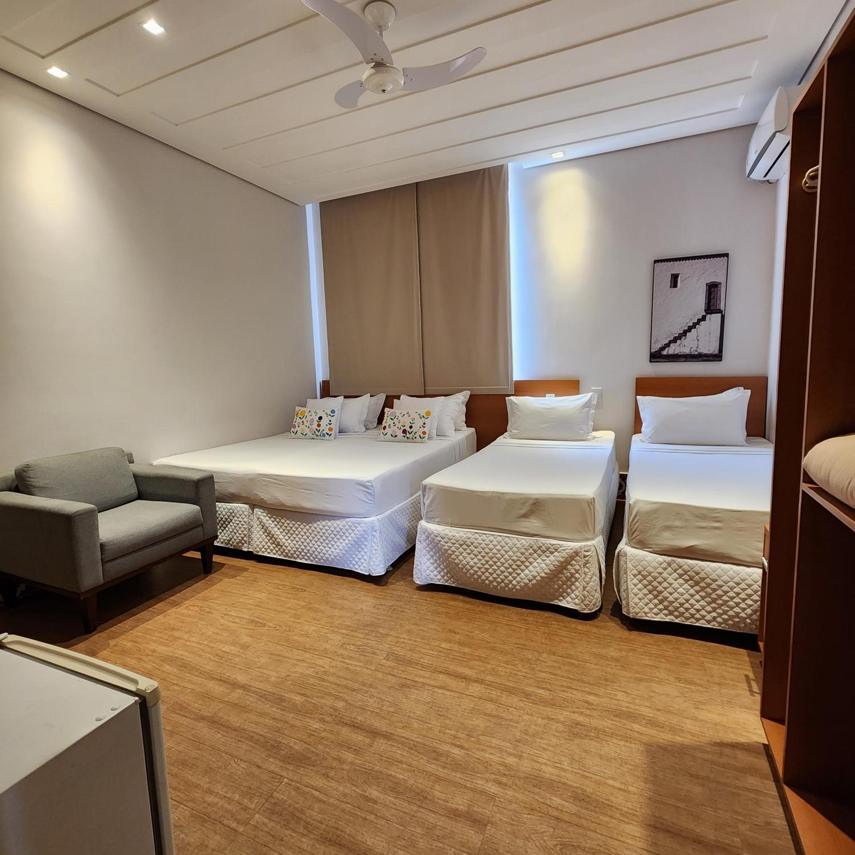 Superior Quadruple Room photo 2