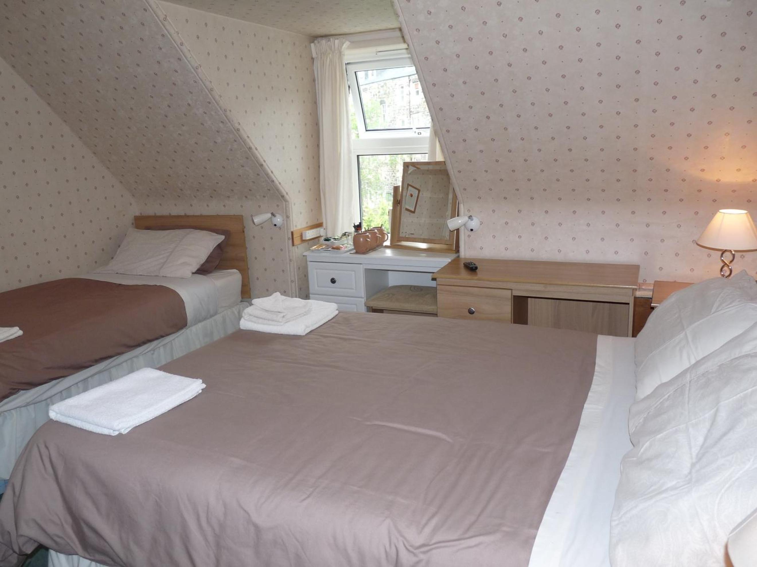 Triple Room photo 2