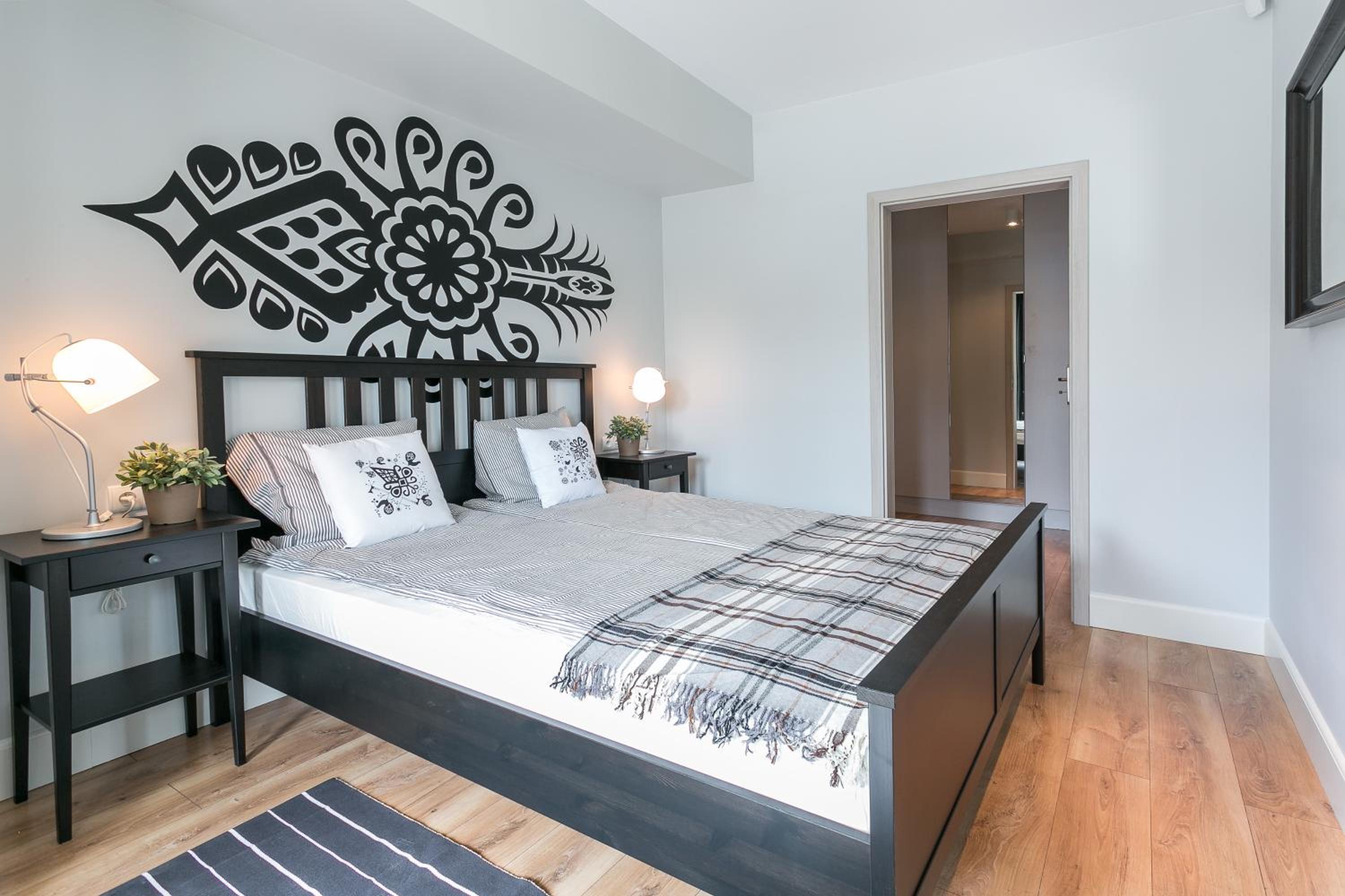 Large Two-Bedroom Apartment