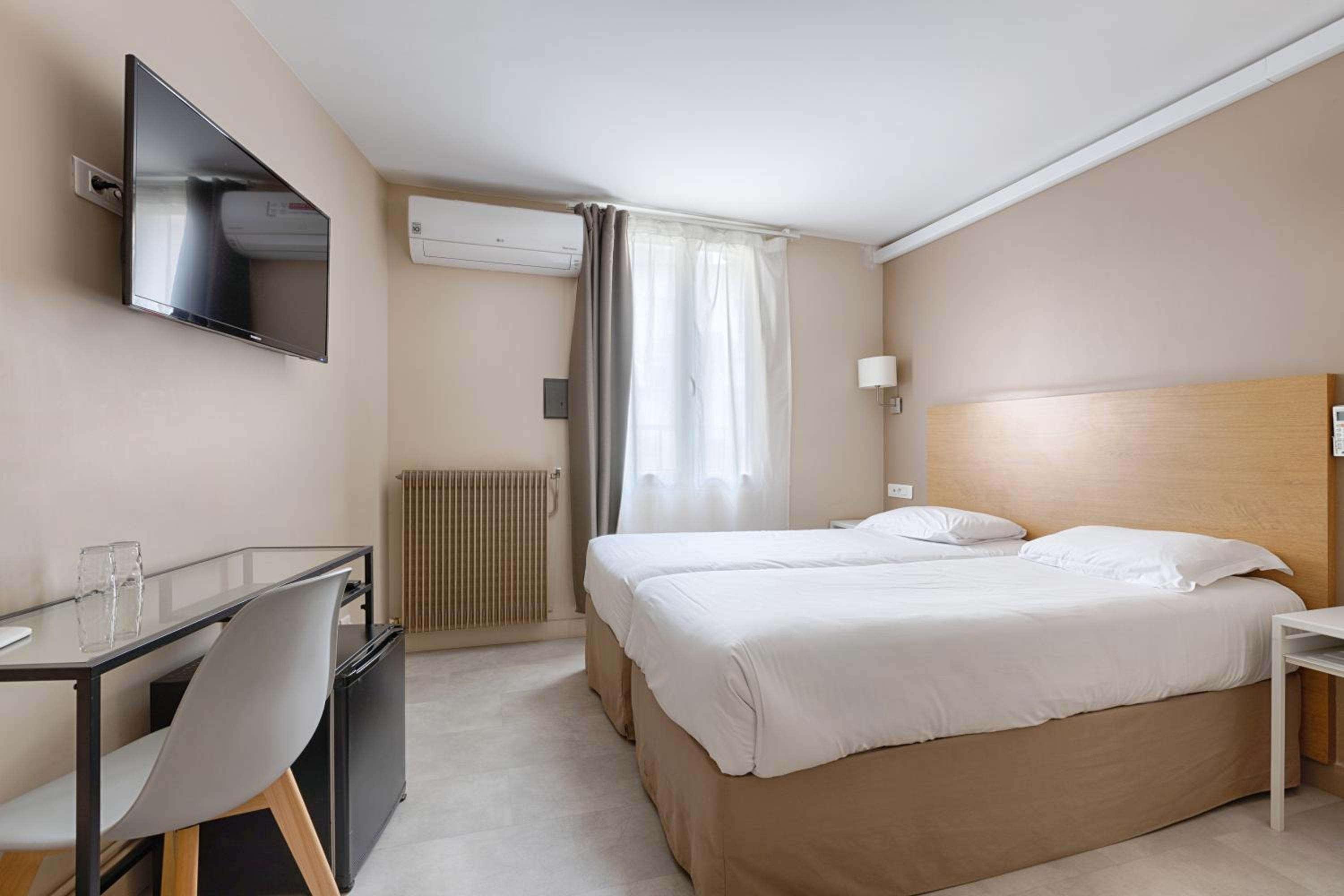 Twin Room photo 2