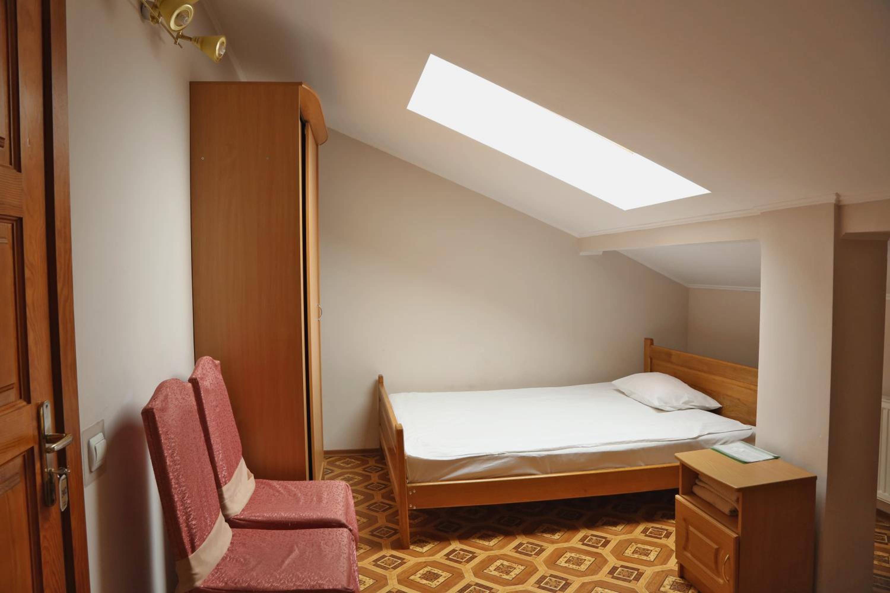 Economy Double Room