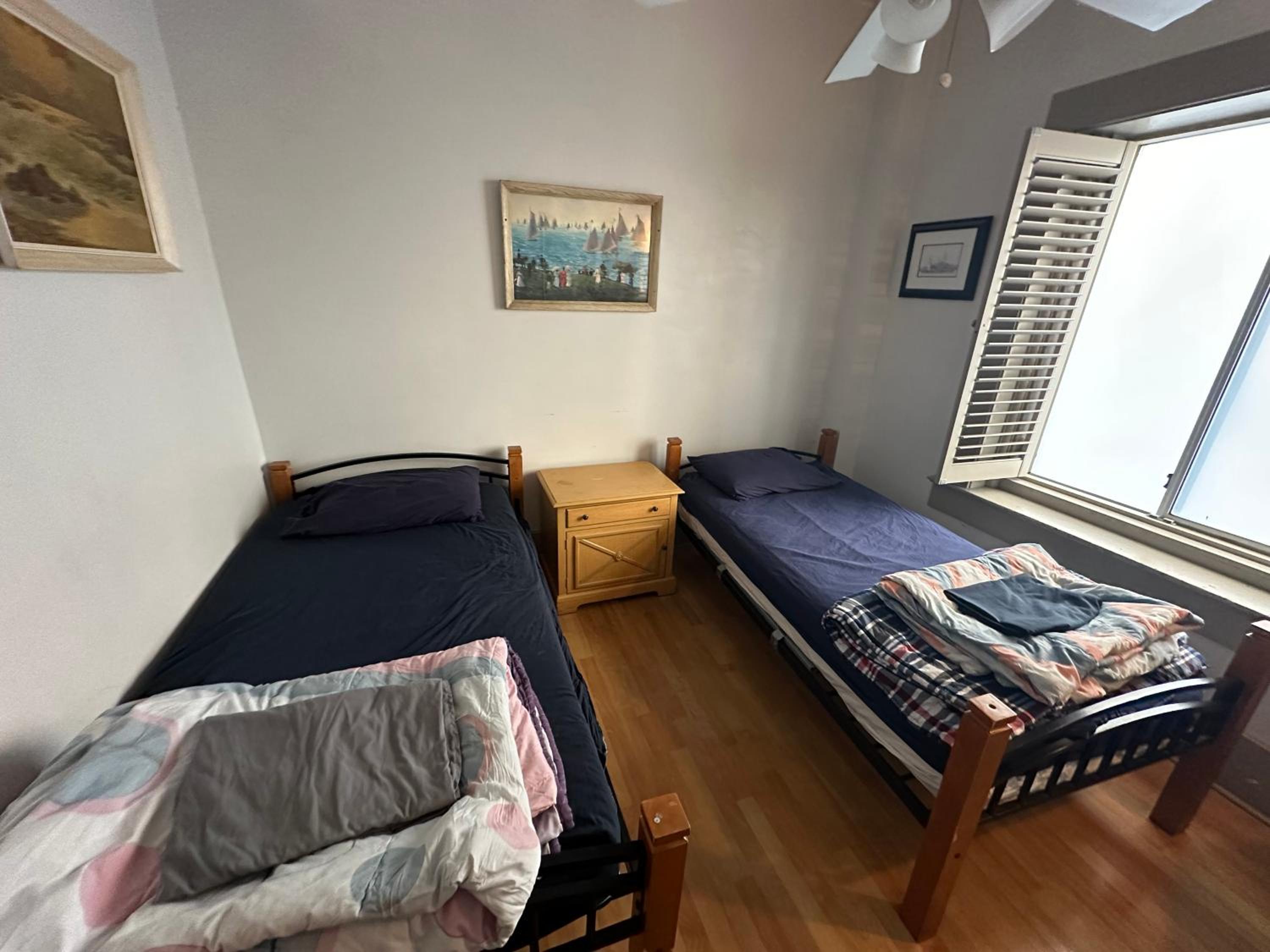 Double or Twin Room with Shared Bathroom photo 3