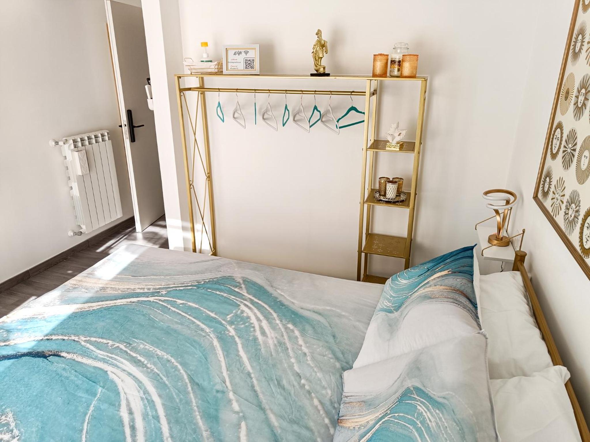 Double Room with Private Bathroom photo 3