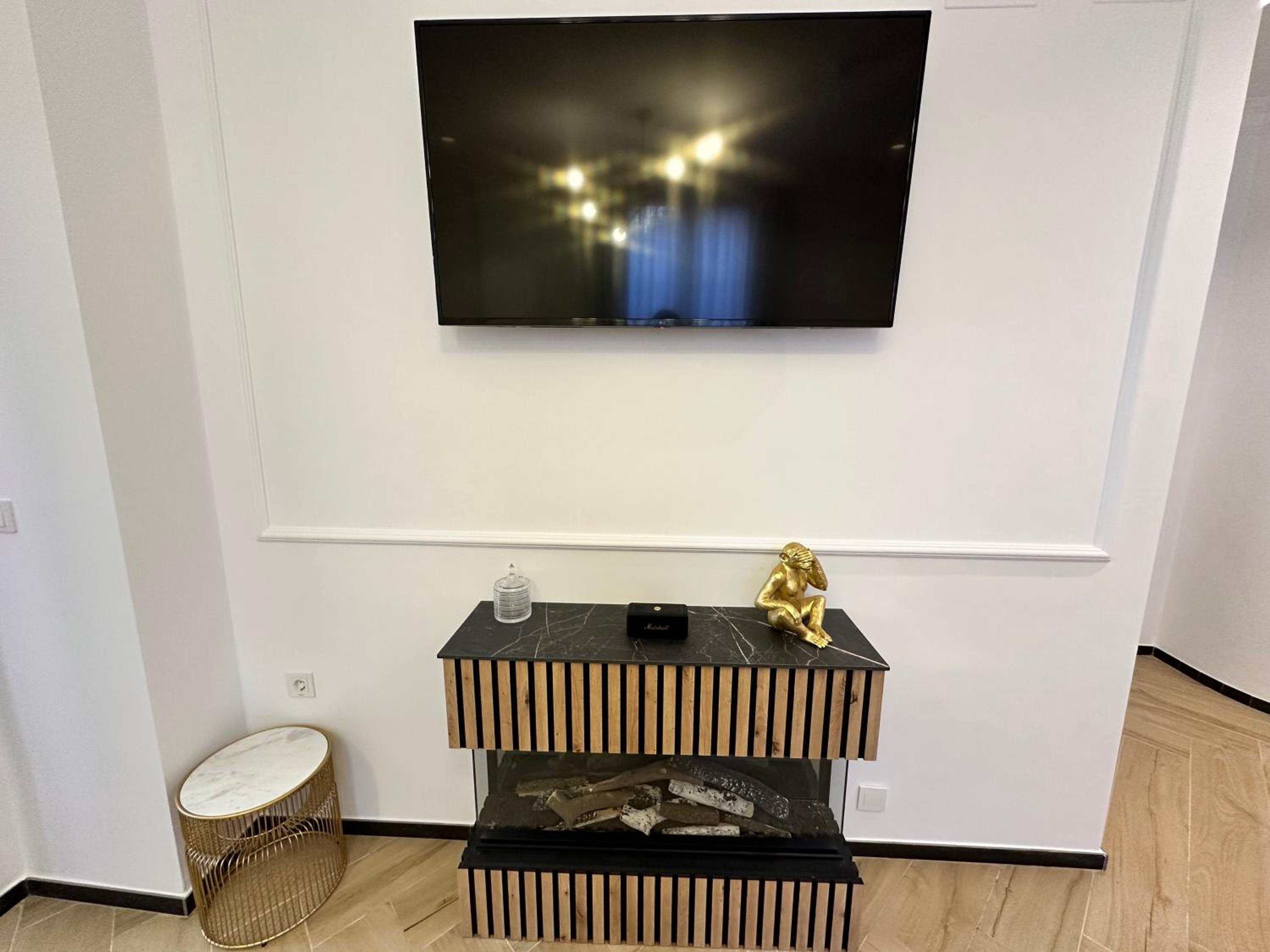 Family Suite - Photo 1