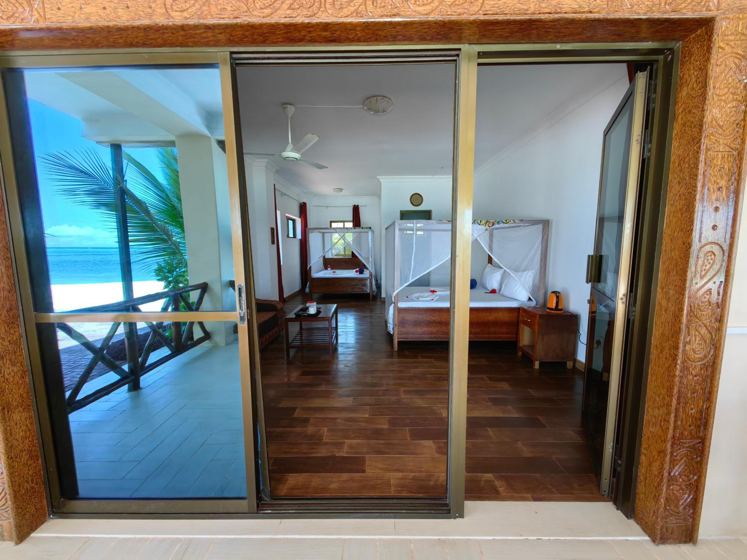 Family Room with Sea View