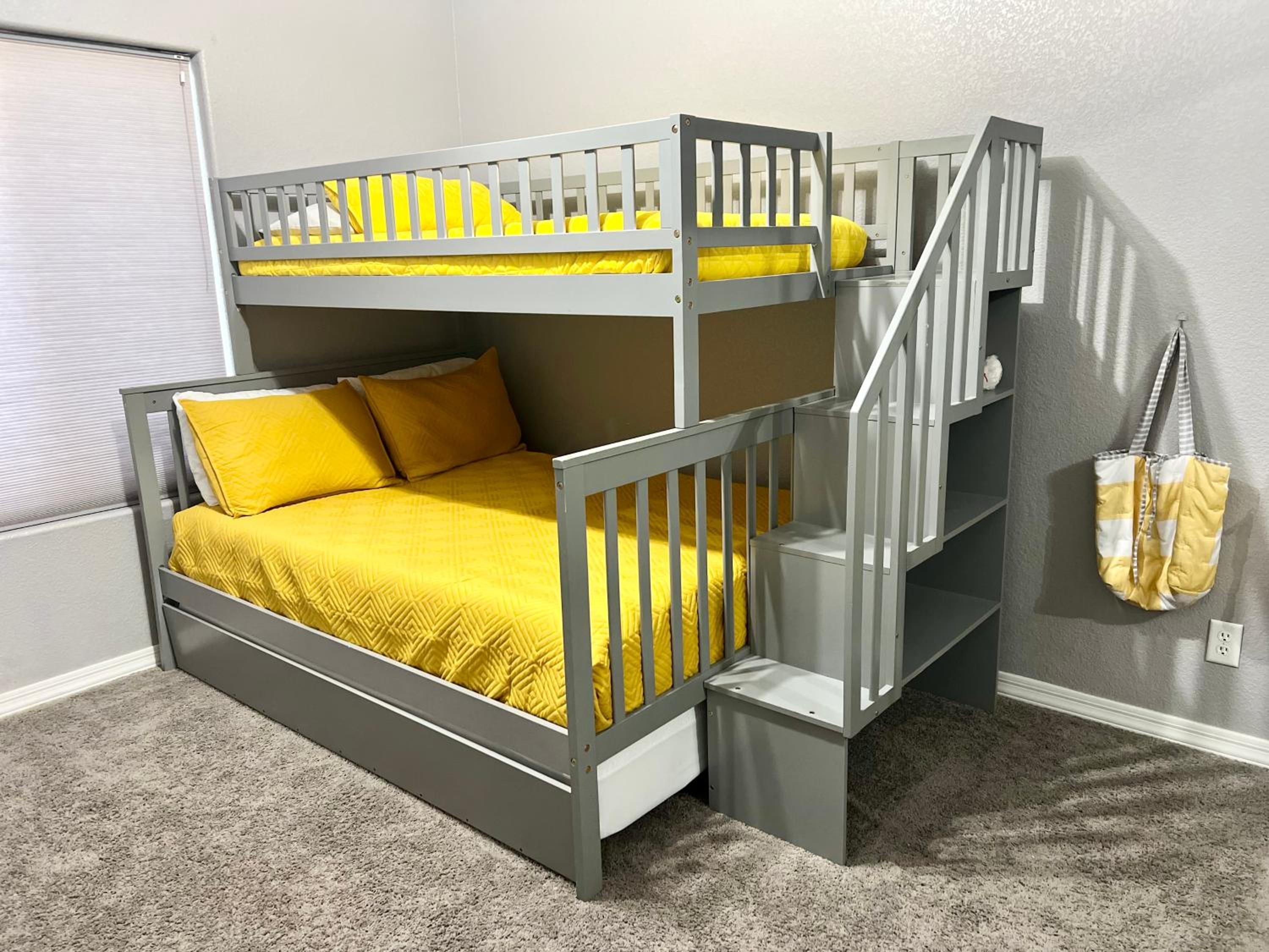 Three-Bedroom House photo 1