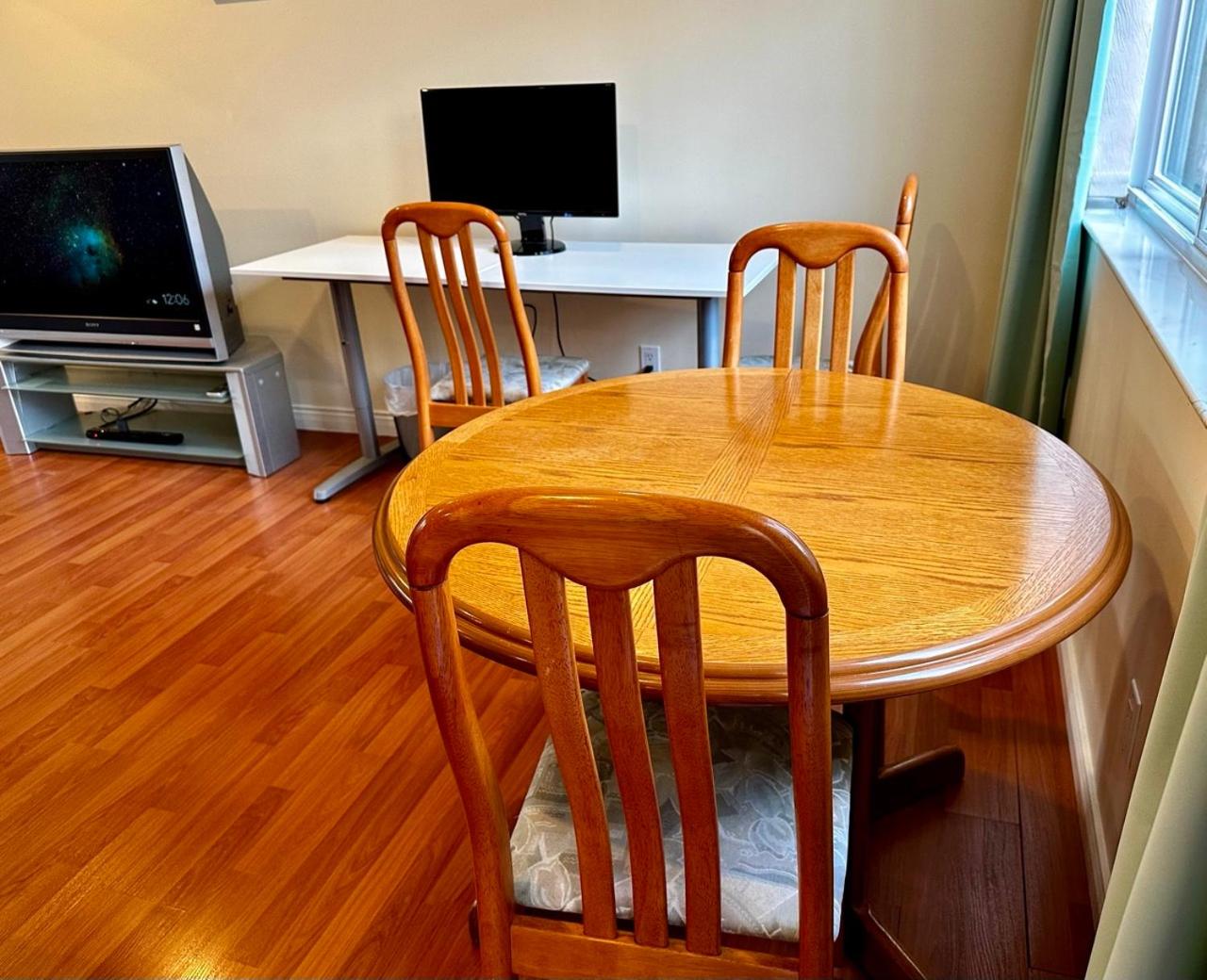 Two-Bedroom Apartment photo 2