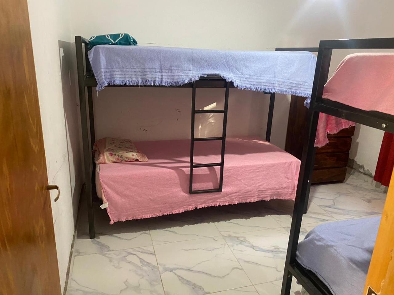 One-Bedroom House photo 3