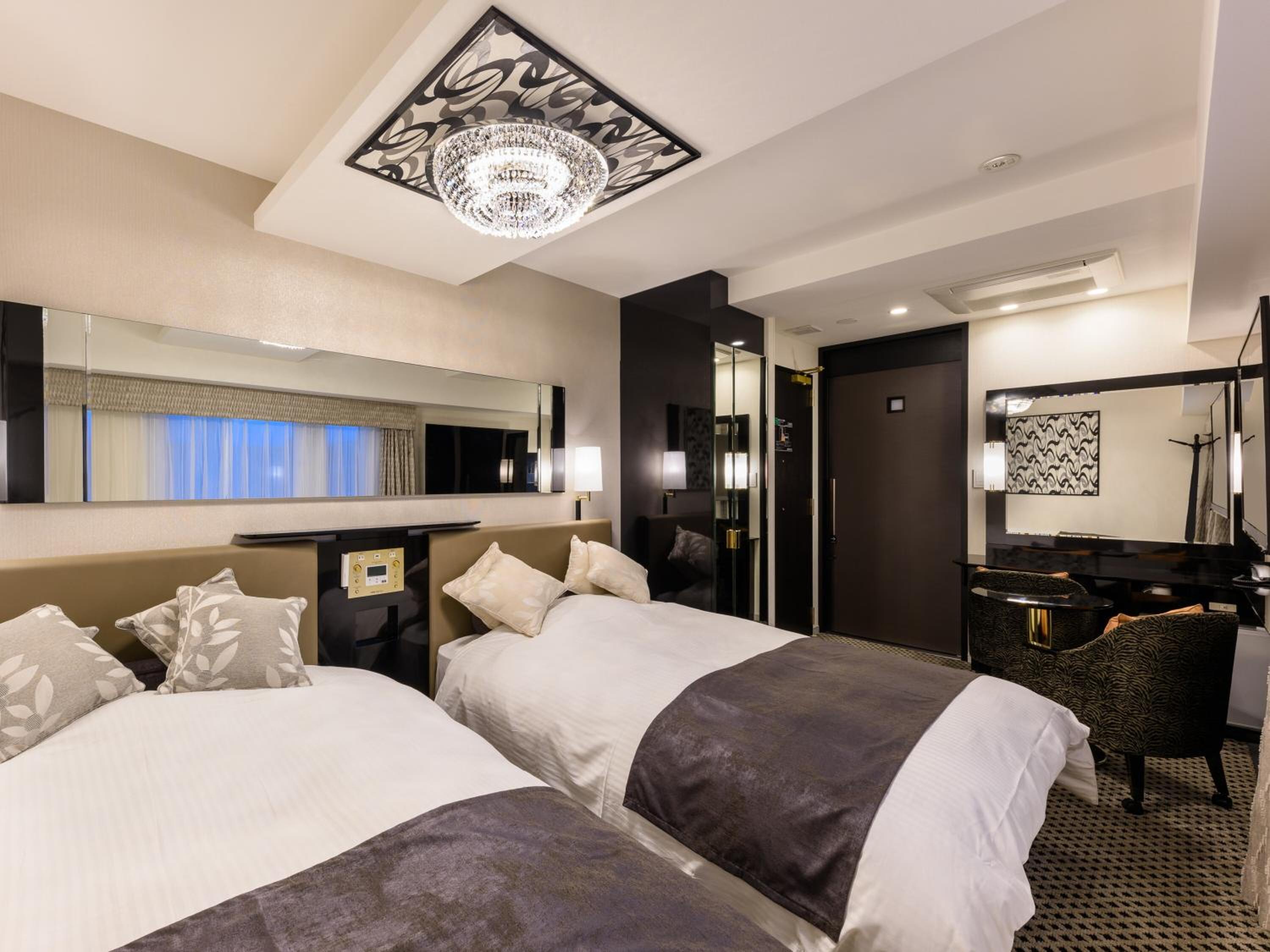Deluxe Twin Room photo 1