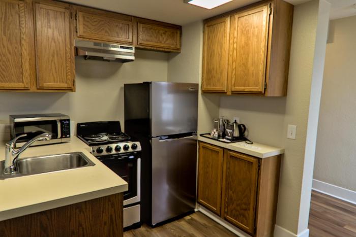Historic City Scape Suite - Photo 3
