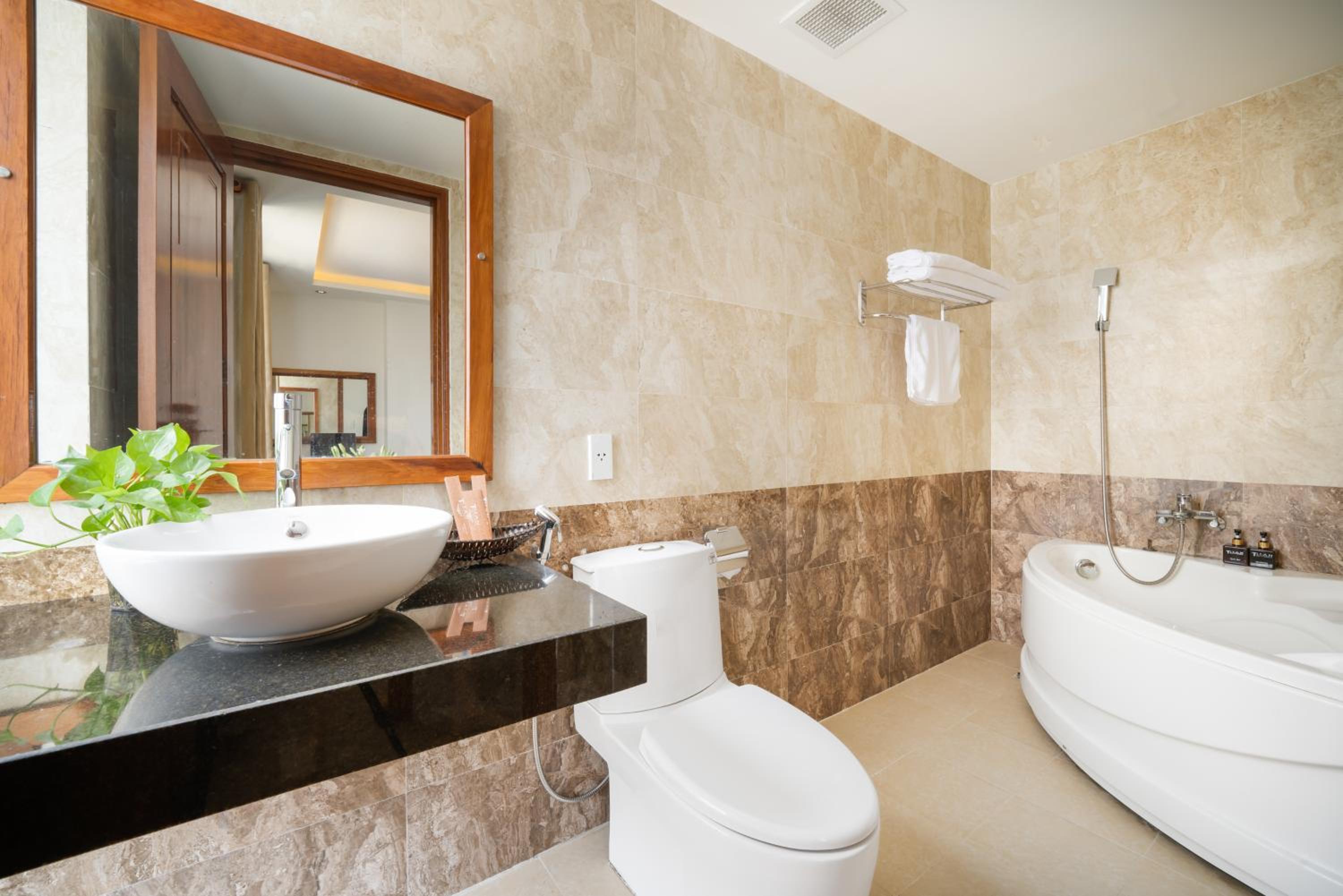 Superior Double Room with City View photo 2