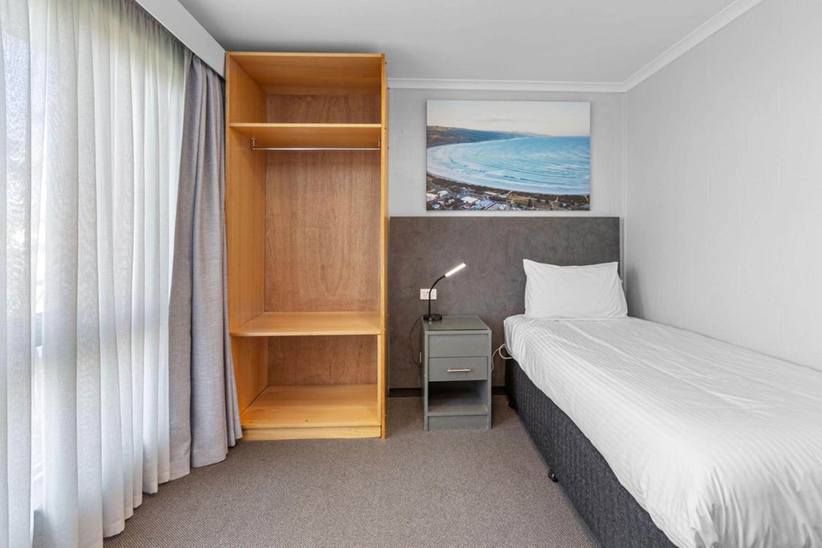 Accessible Apartment - Photo 4