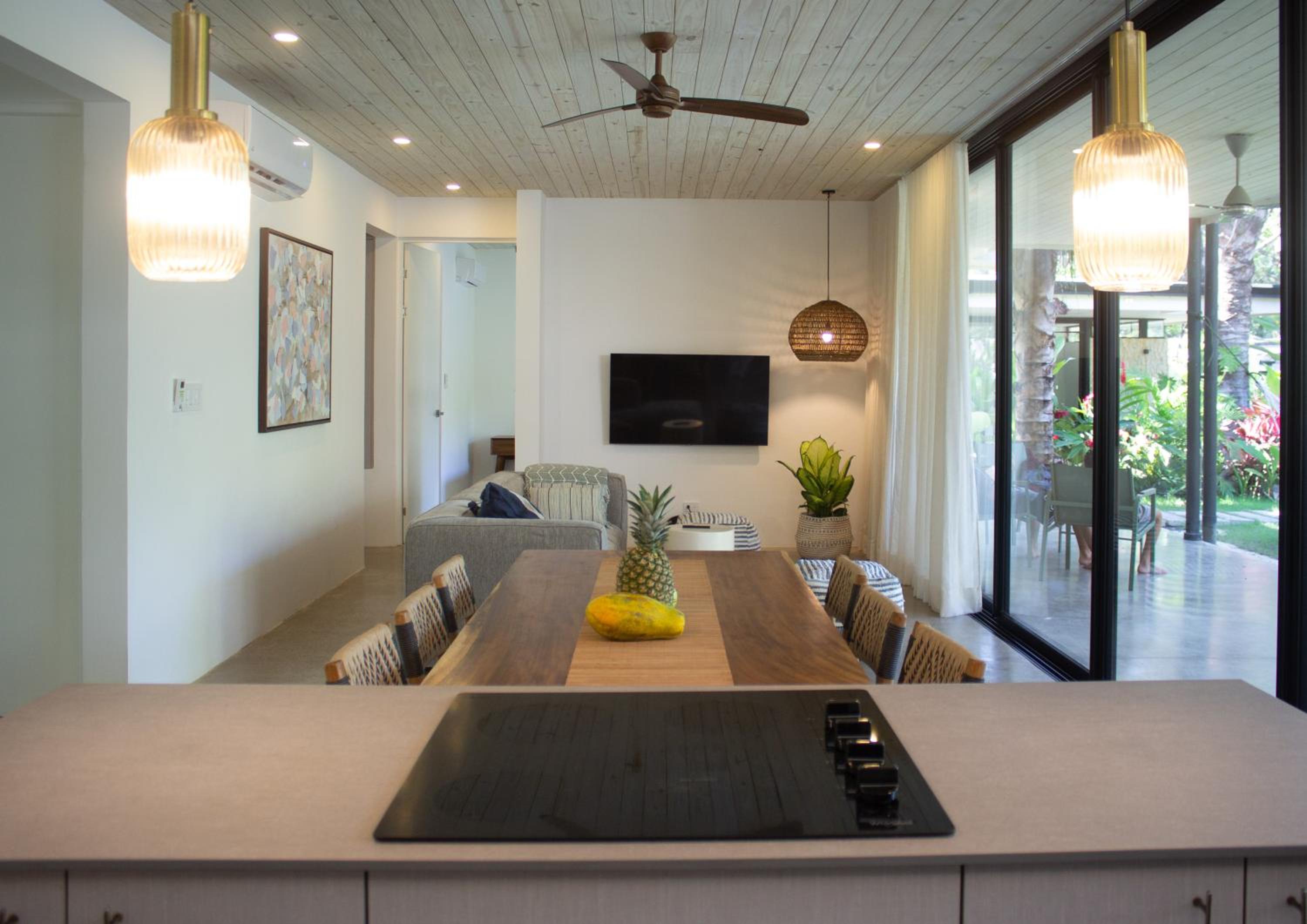 Three-Bedroom Villa photo 3