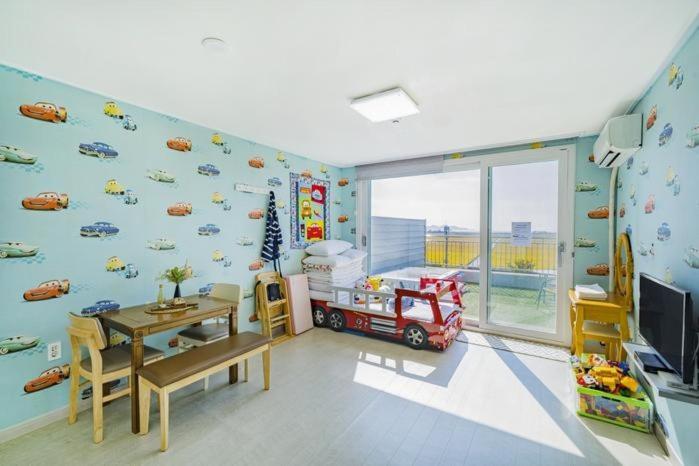 Double Room with Balcony photo 2