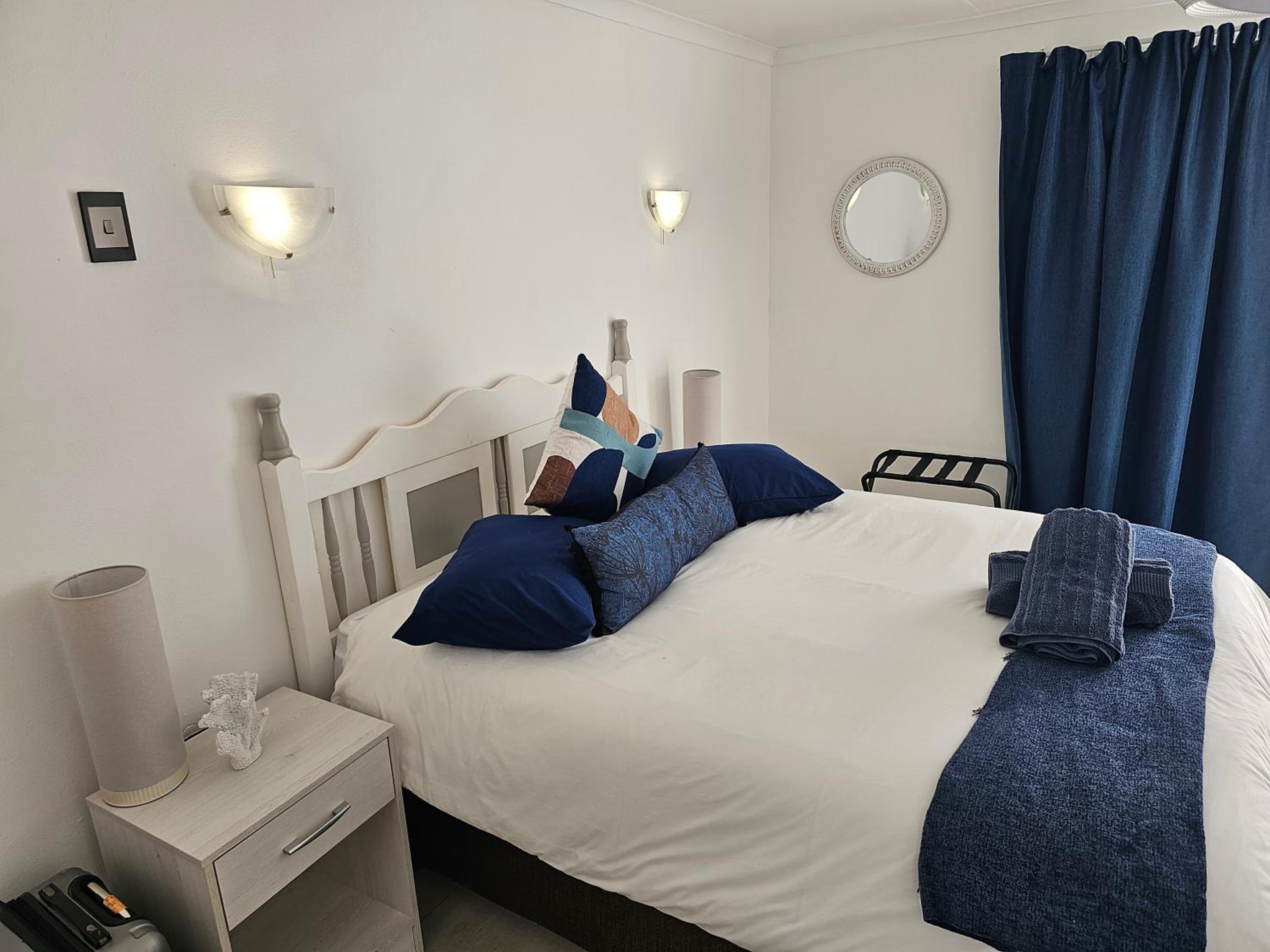 Standard Queen Room photo 1