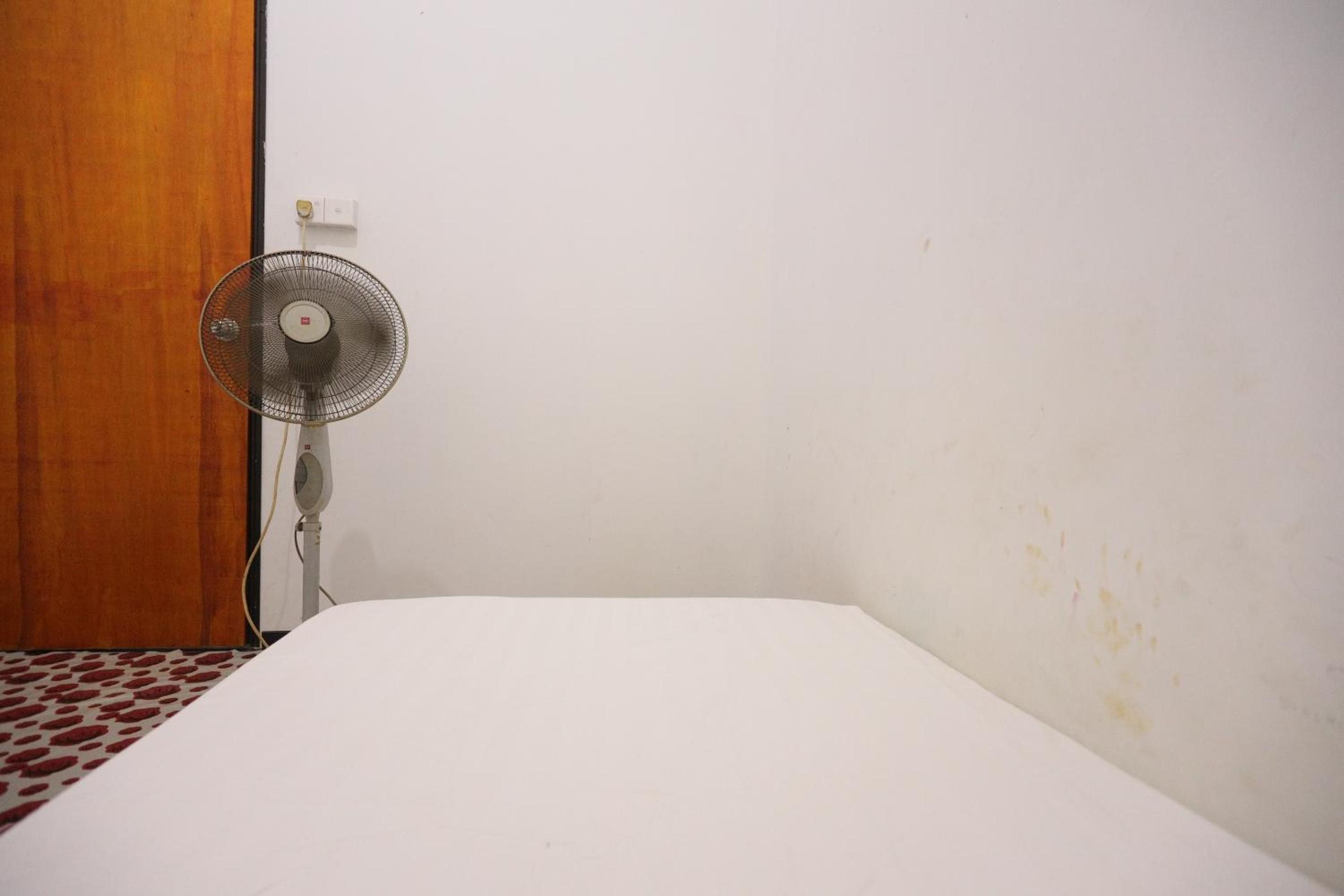 Double Room - Photo 10