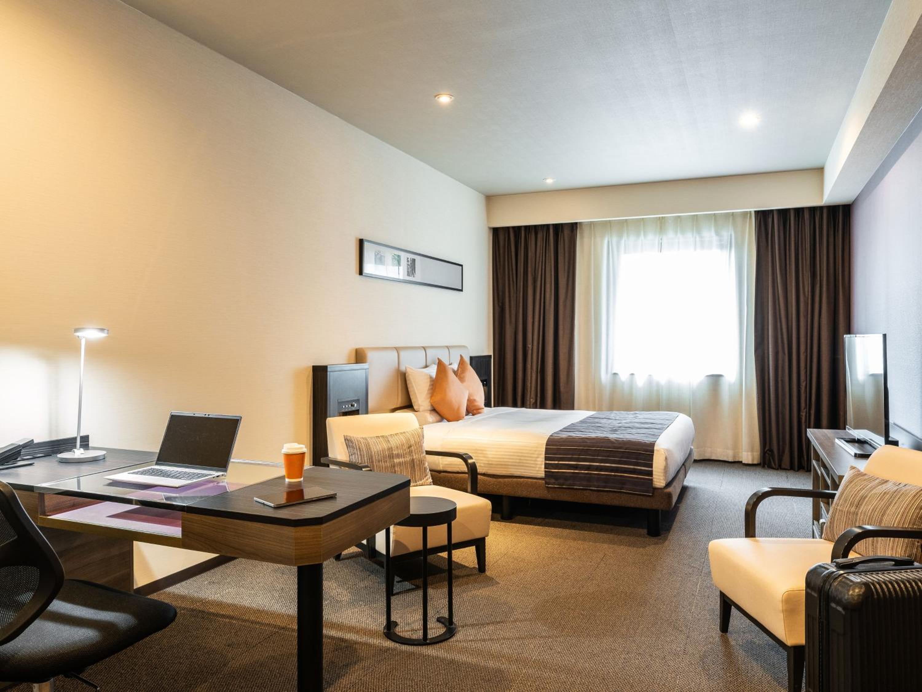 标准大床房 - 无烟