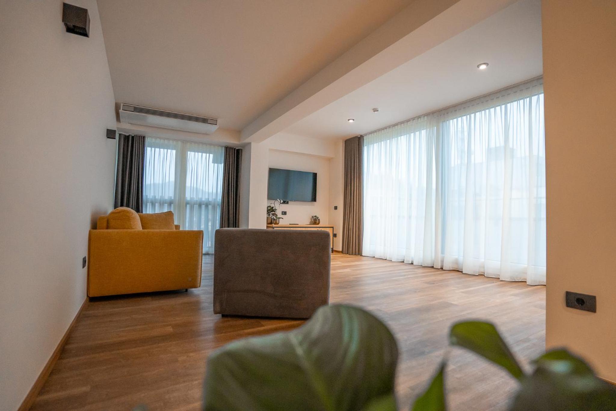 Superior Suite - Photo 1