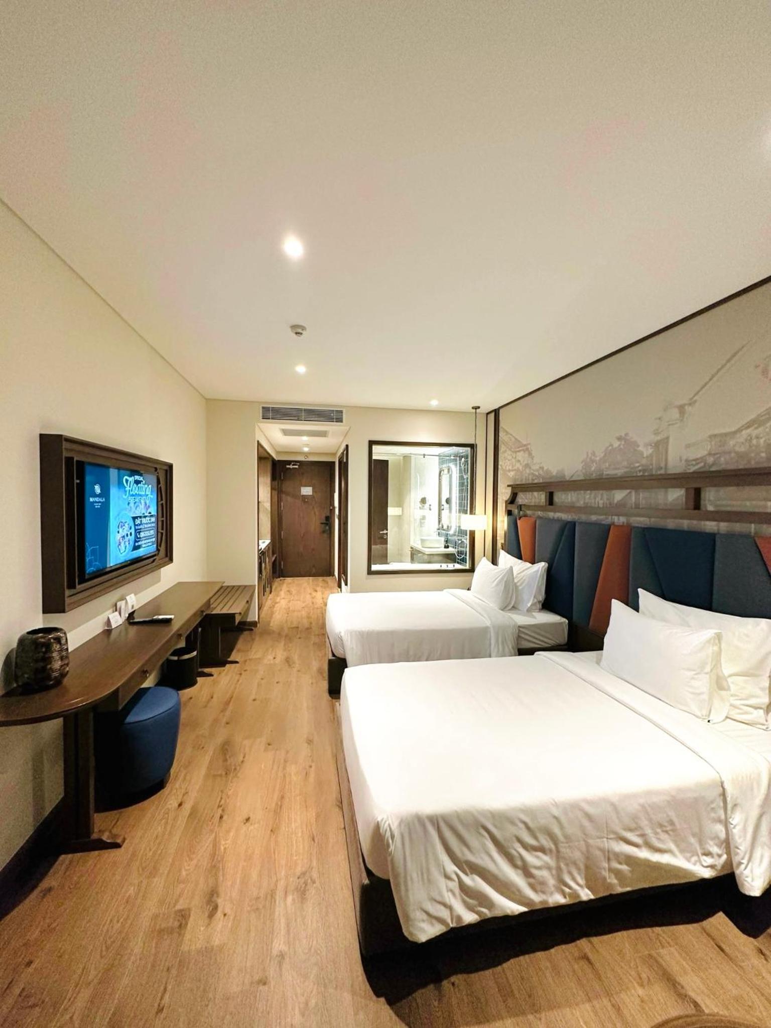 Standard Twin Room with Sea View