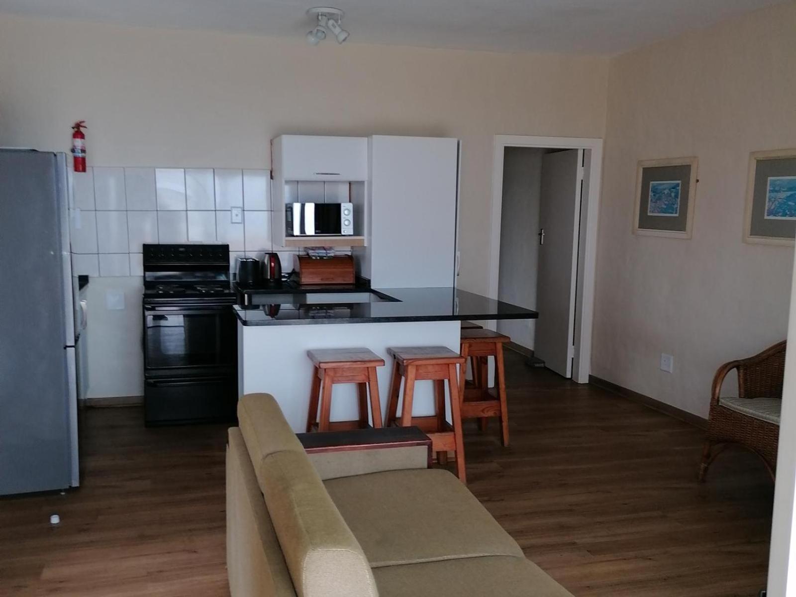 Two-Bedroom Cabana with Sea View photo 3
