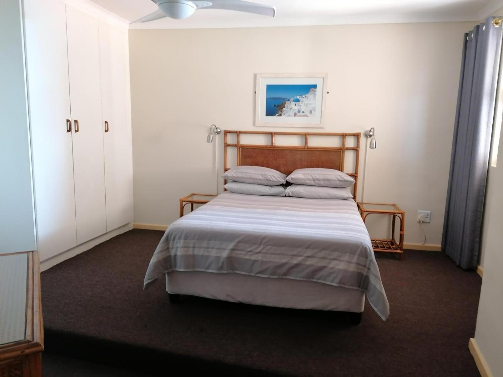 Three-Bedroom Apartment with Sea View