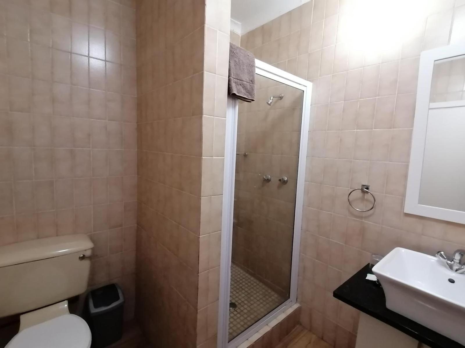 Three-Bedroom Apartment with Sea View photo 2