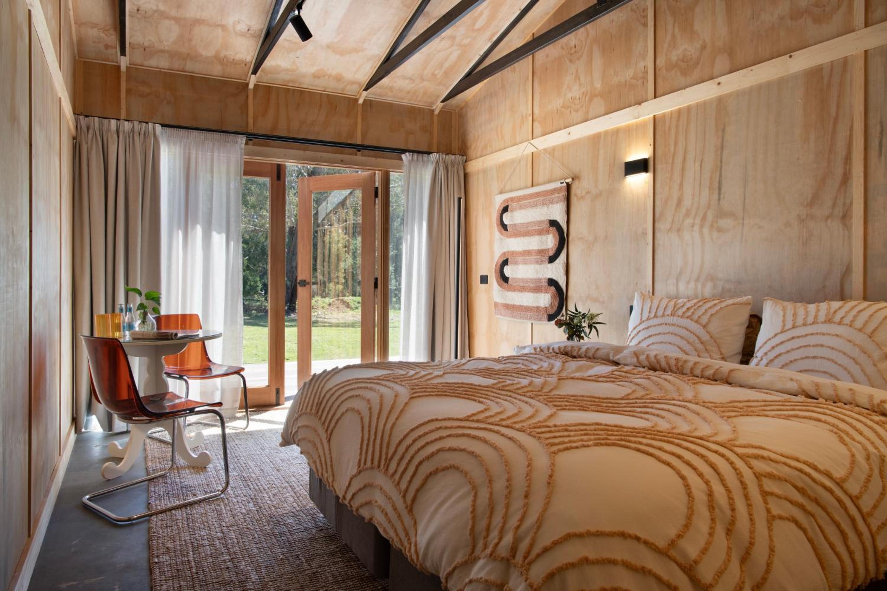Seven-Bedroom House photo 1