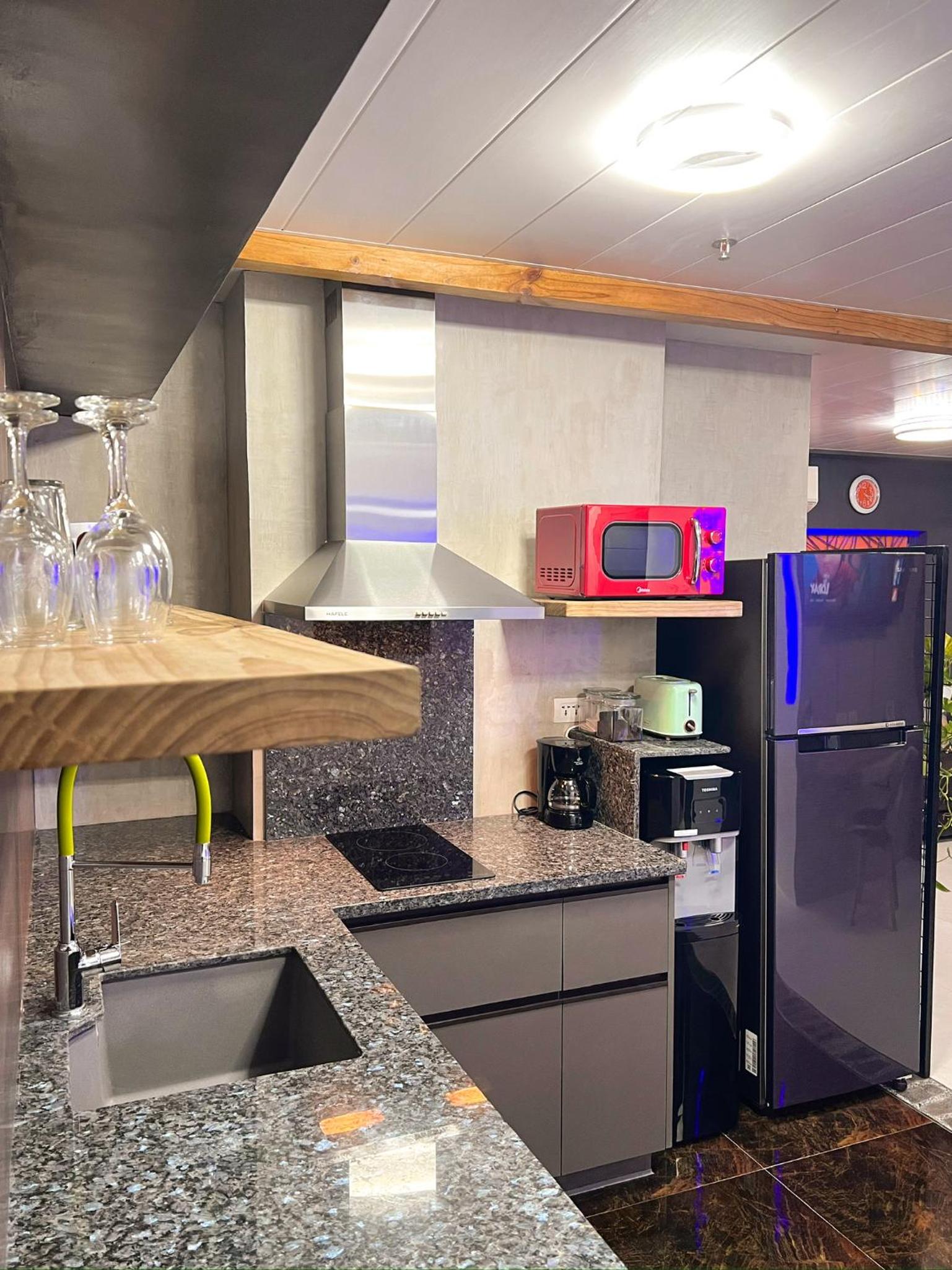 Two-Bedroom Suite - Photo 26