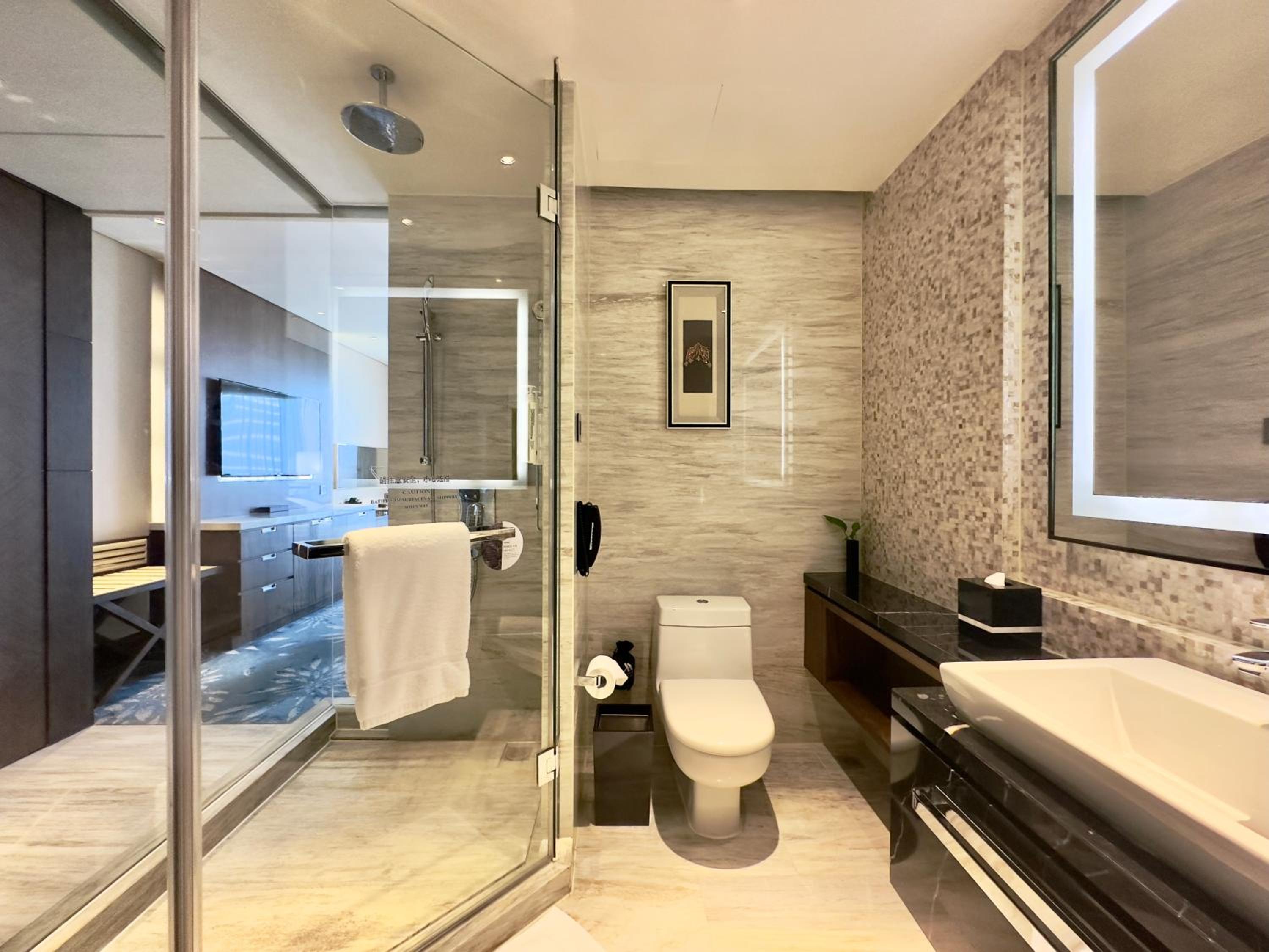 Executive Room, Executive lounge access, Guest room photo 2