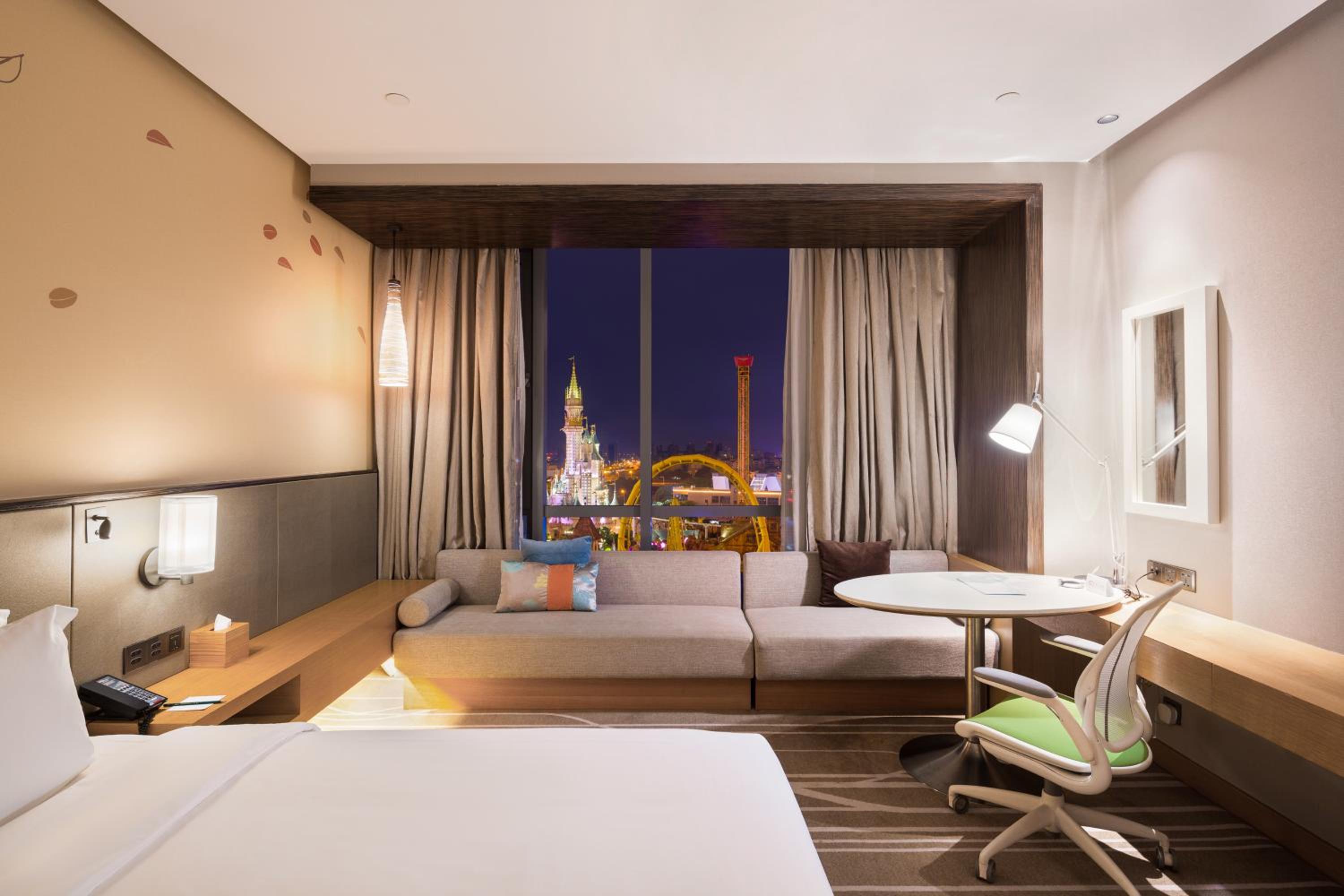 King Room - High Floor photo 2