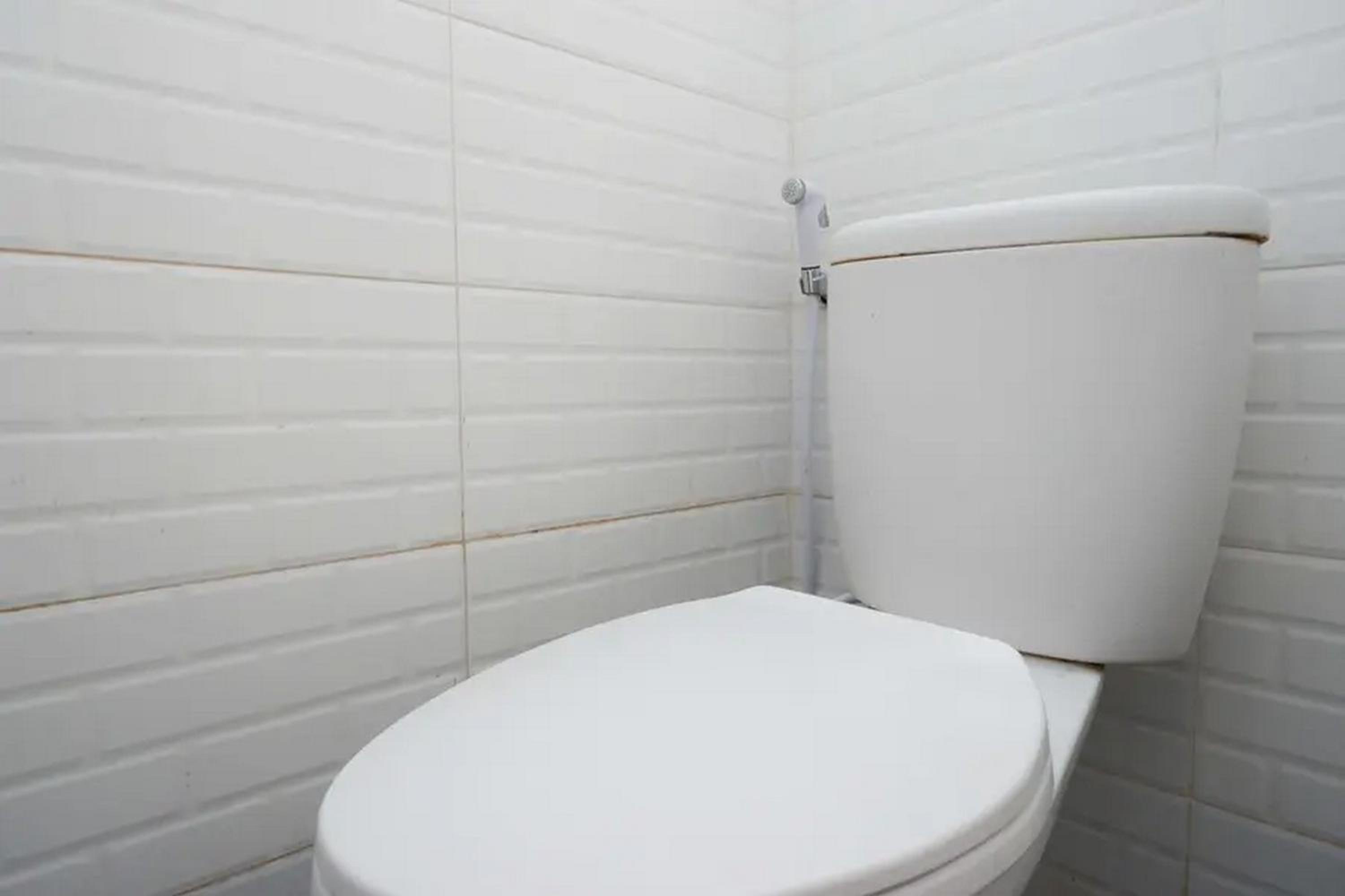 Double Room - Photo 16