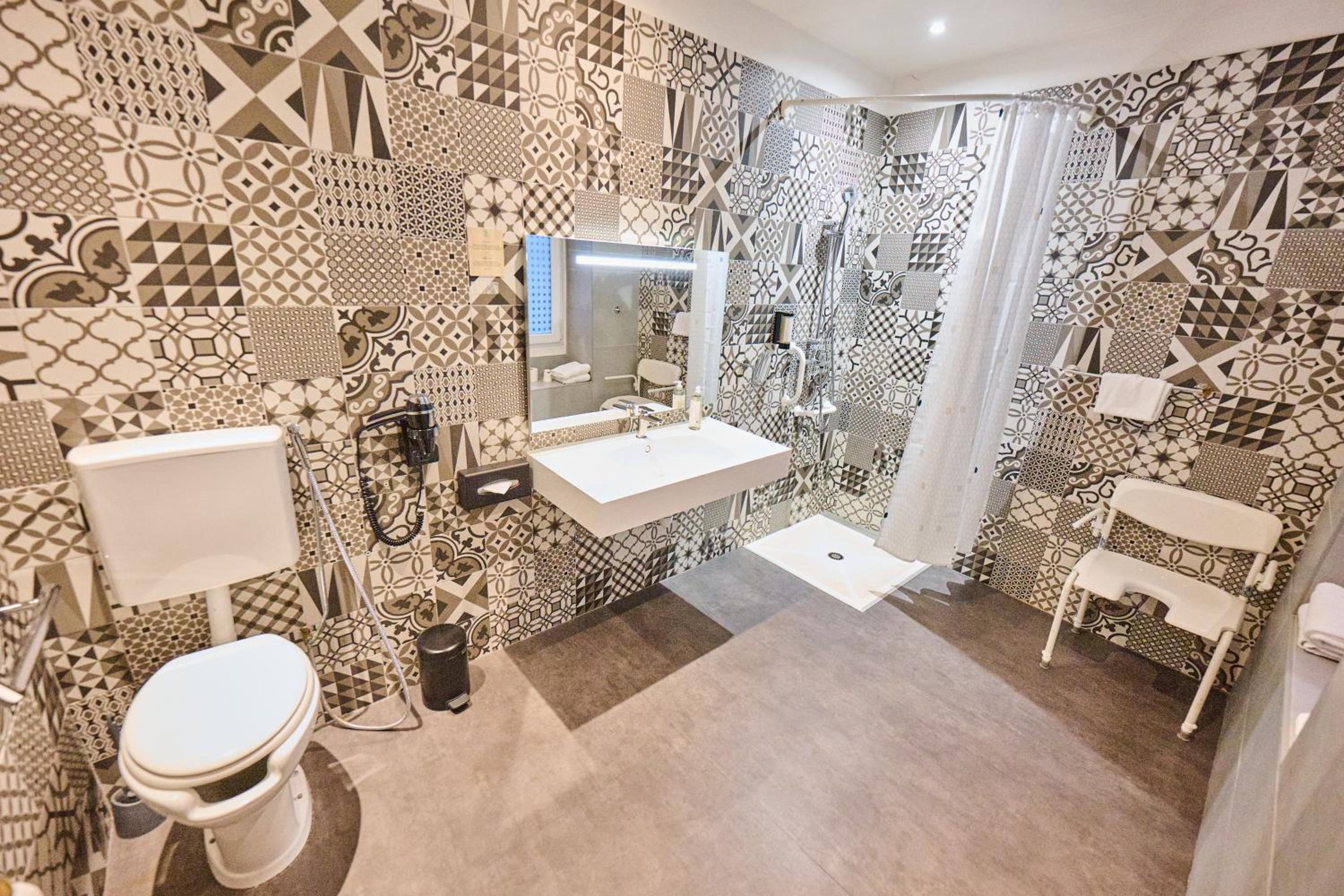 Double Room - Ground Floor