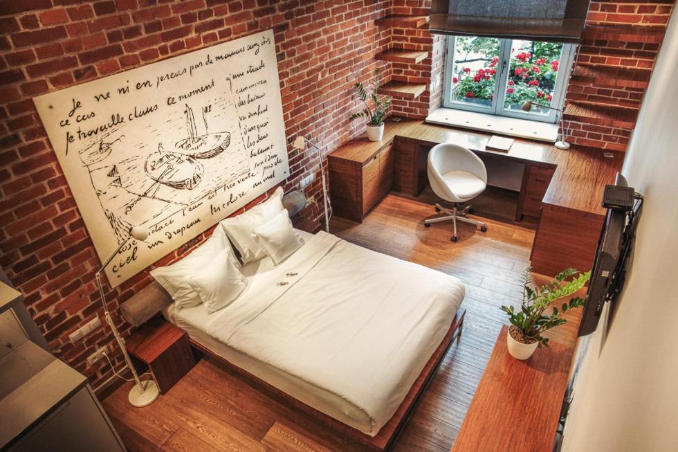 Studio Apartment - Photo 18