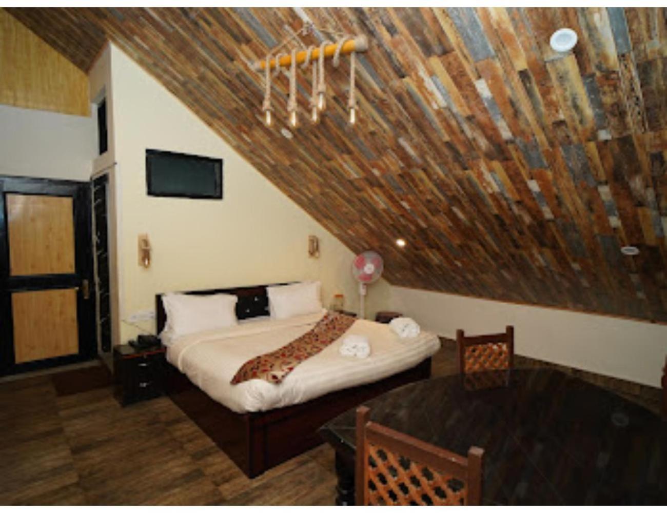Deluxe Room photo 2