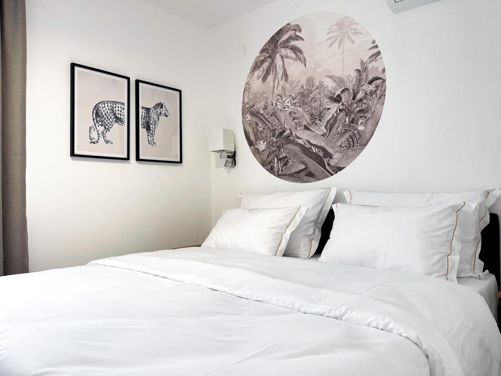 Double Room - Photo 2