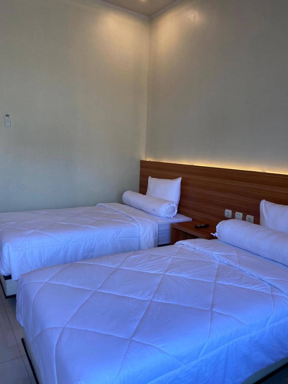Superior Twin Room - Photo 2