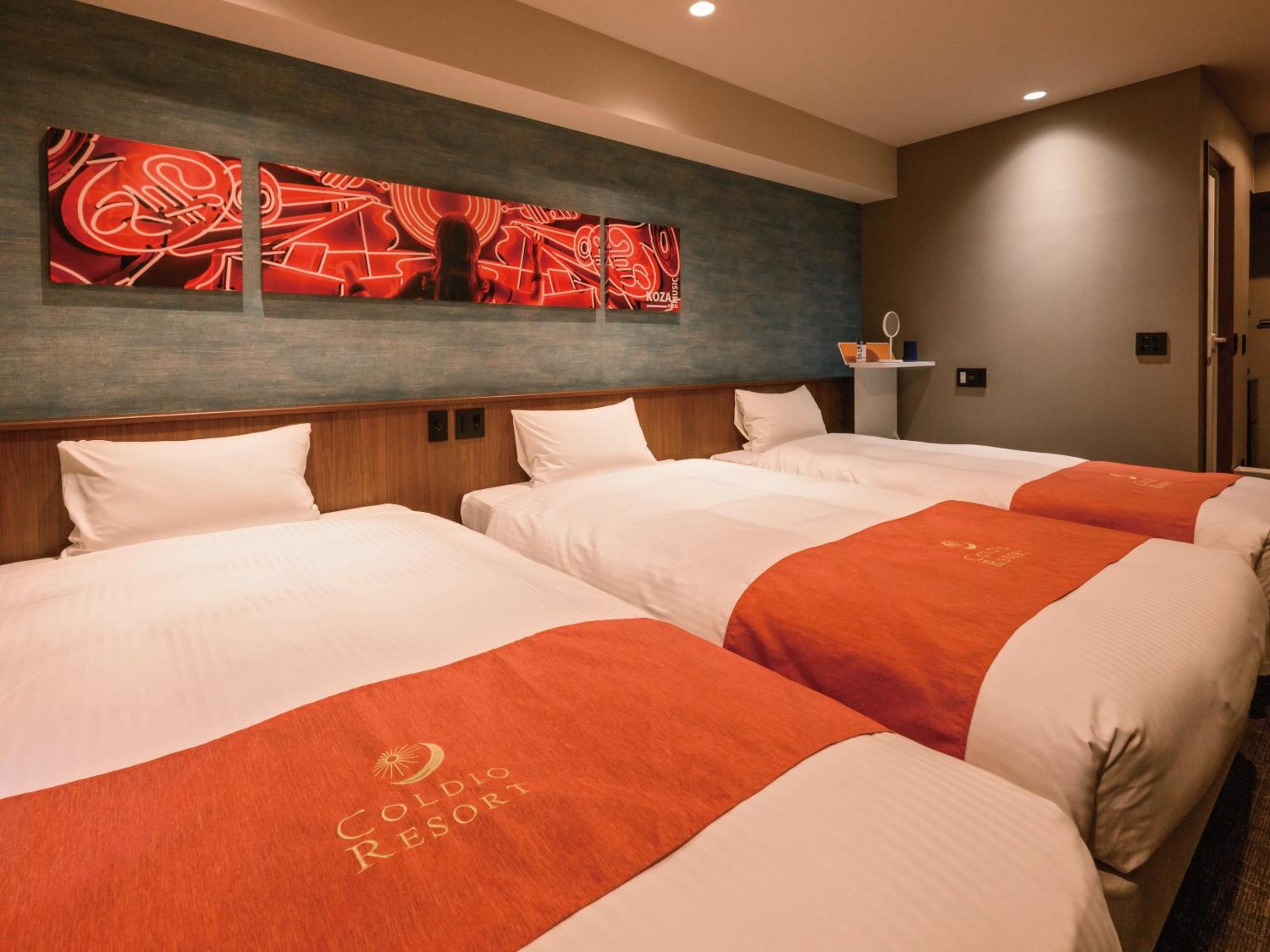 Triple Room