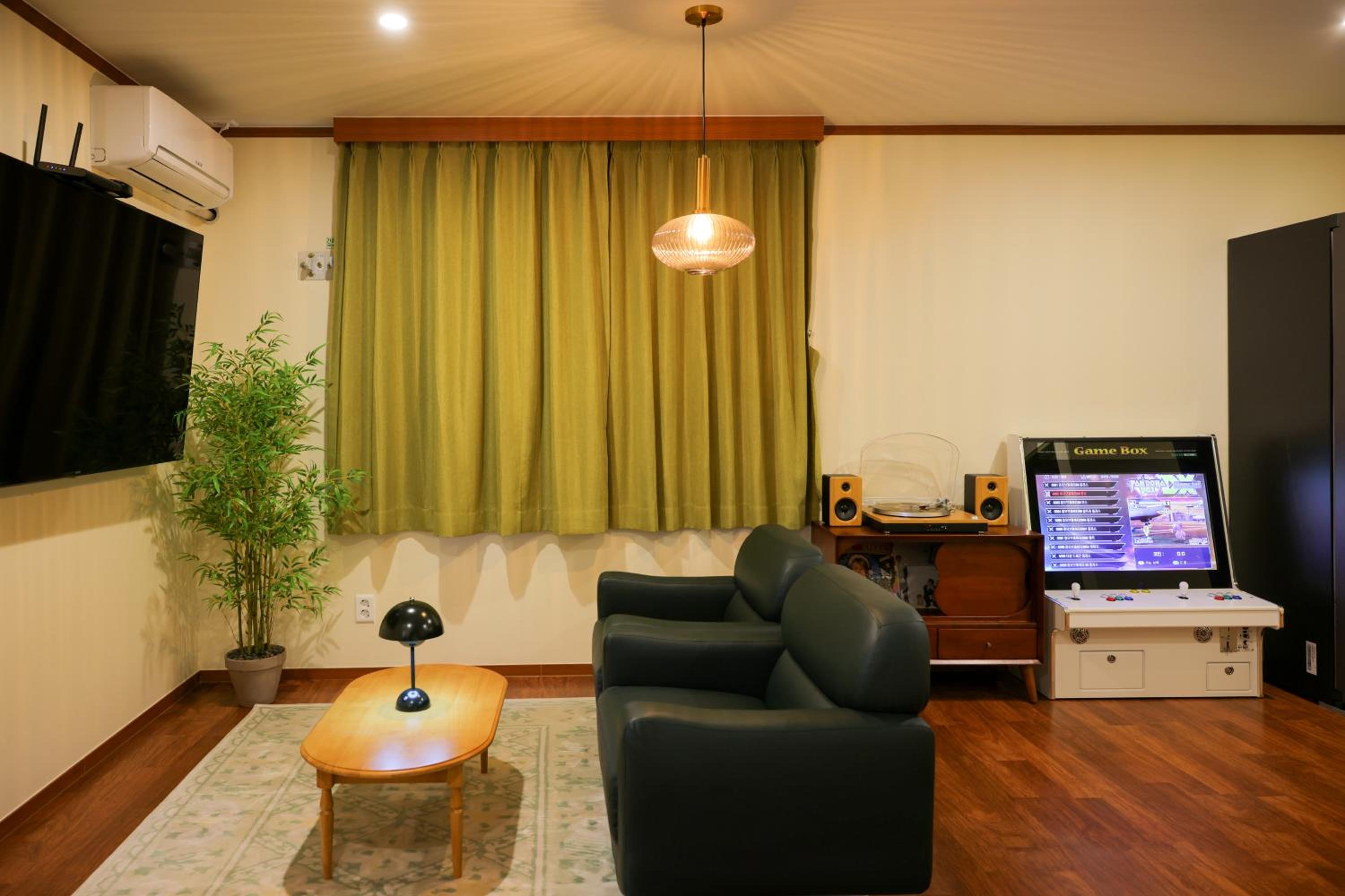 Aank Hall B - Photo 6