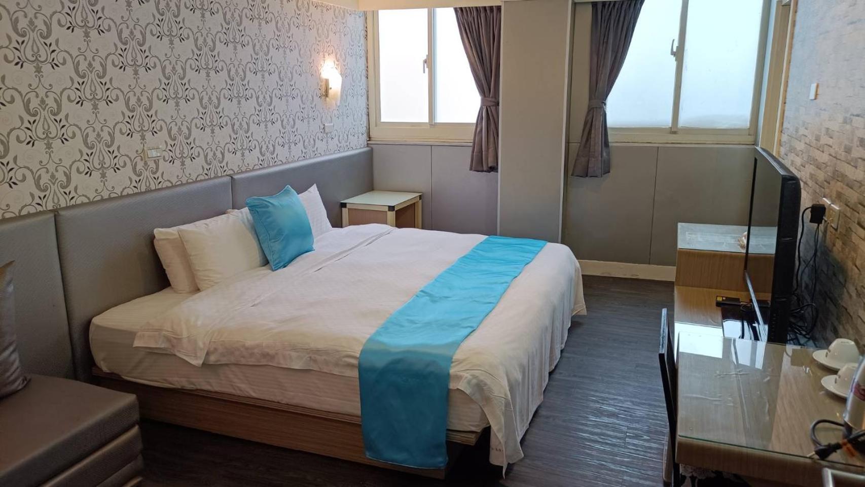 Deluxe Double Room photo 3