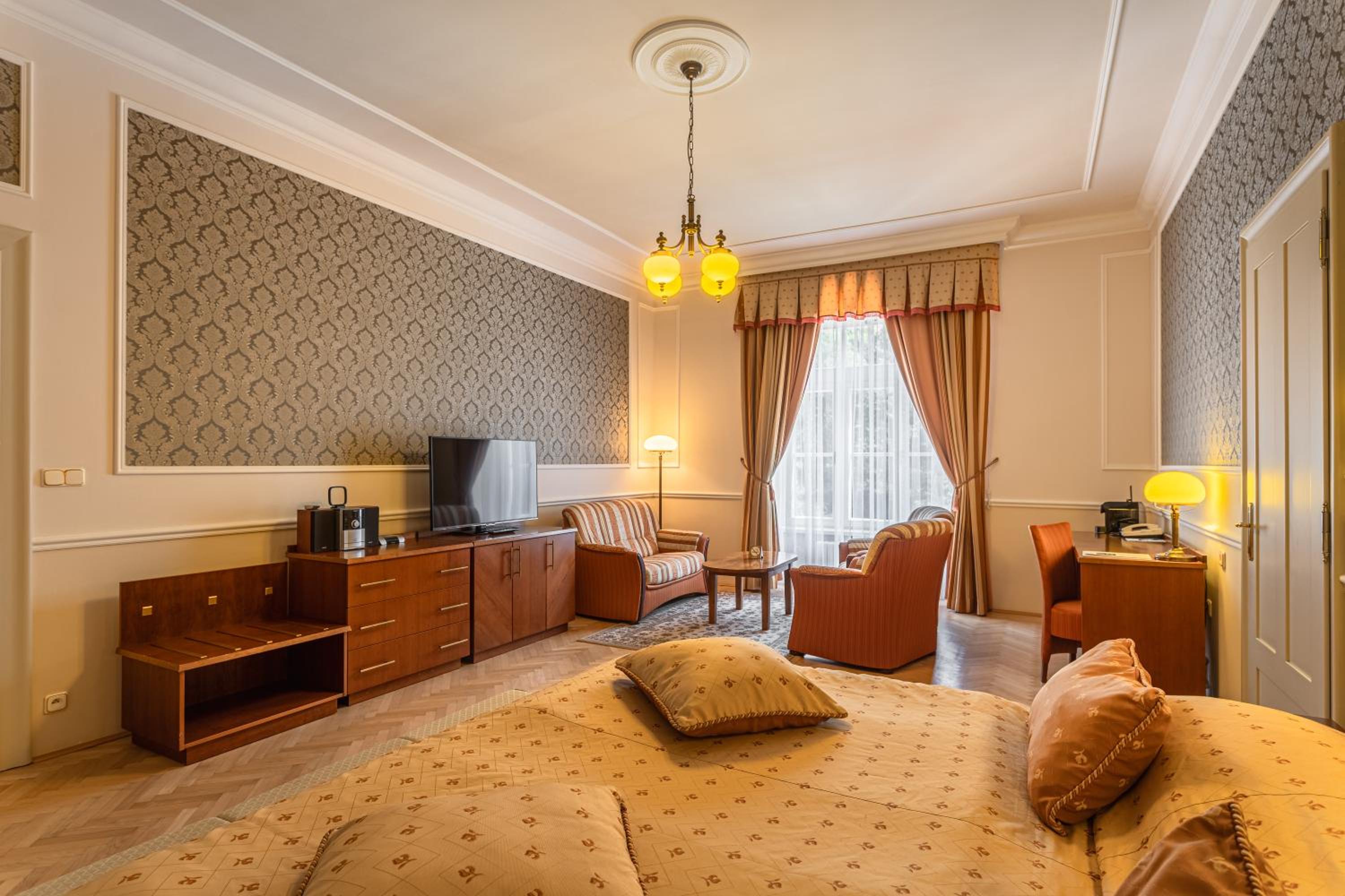 Double Room Superior Plus - Photo 5