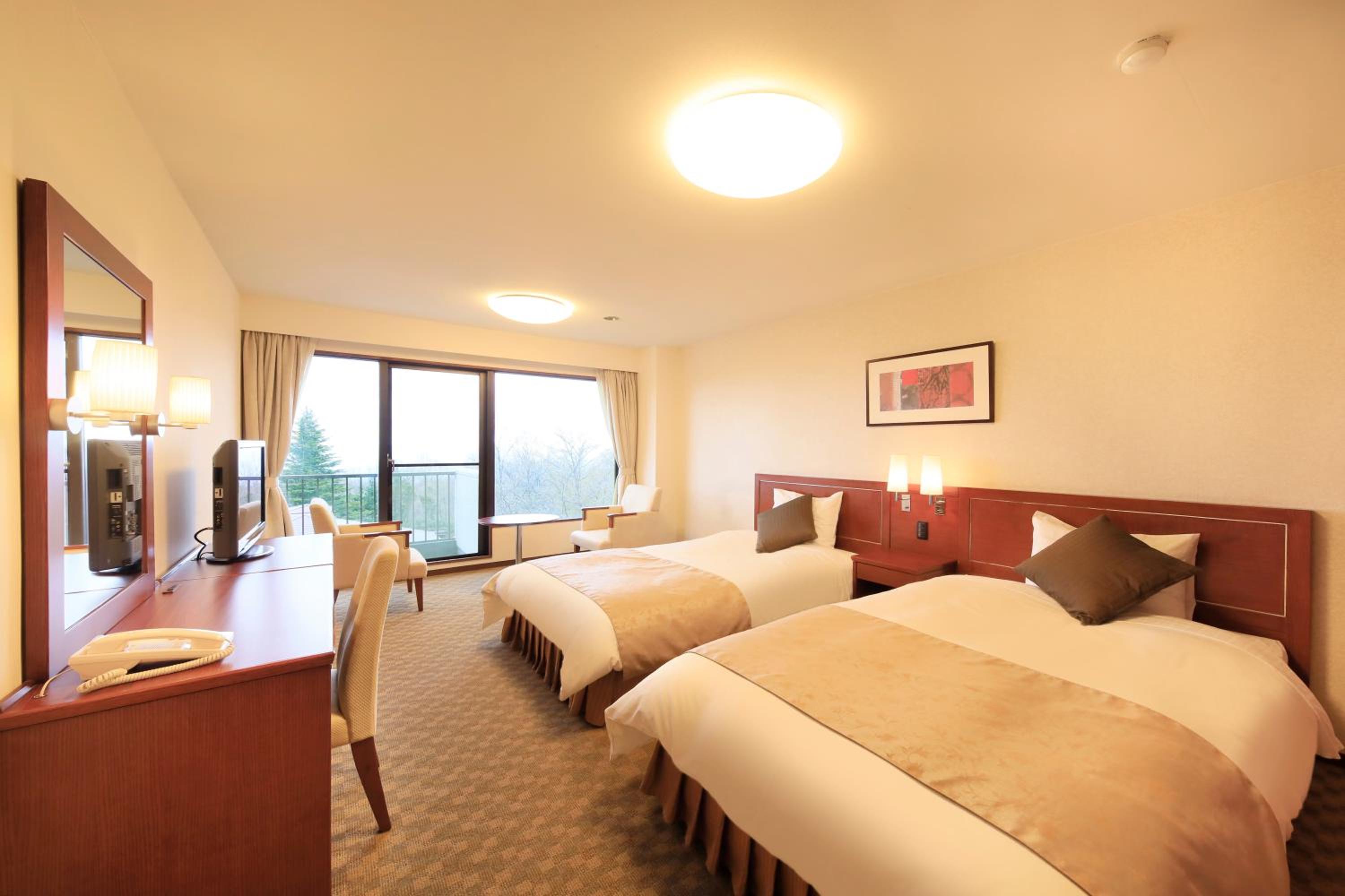 Twin Room with Bath - Photo 1