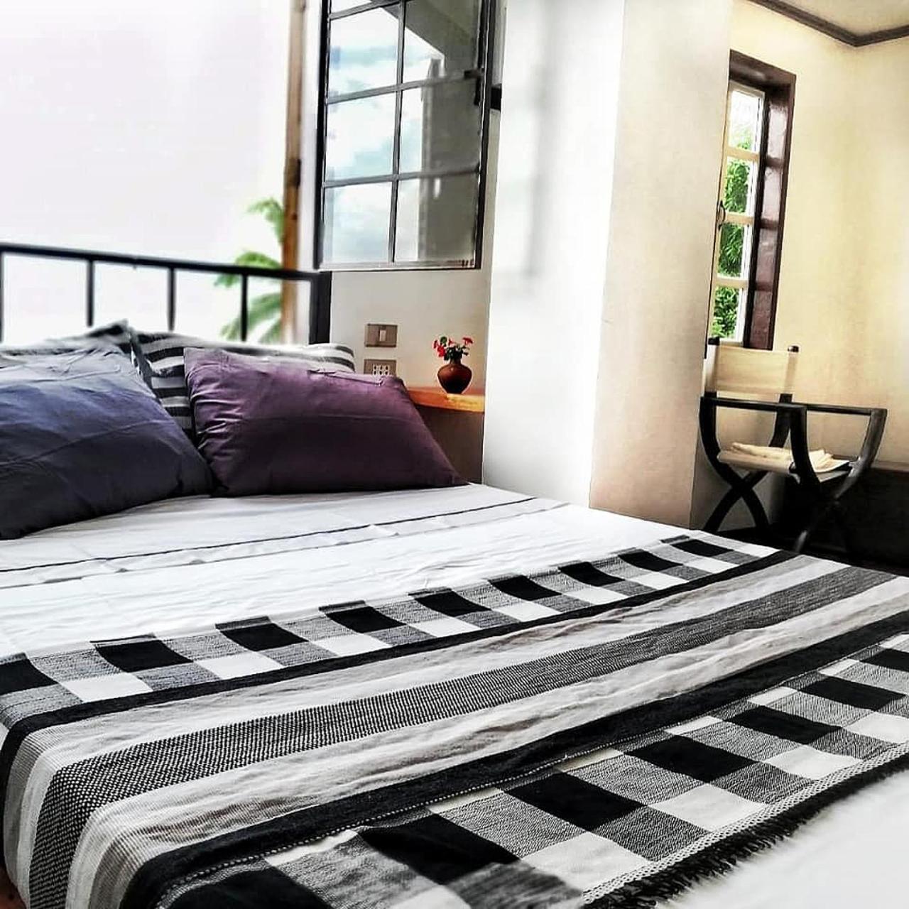 Standard Double Room - Photo 2