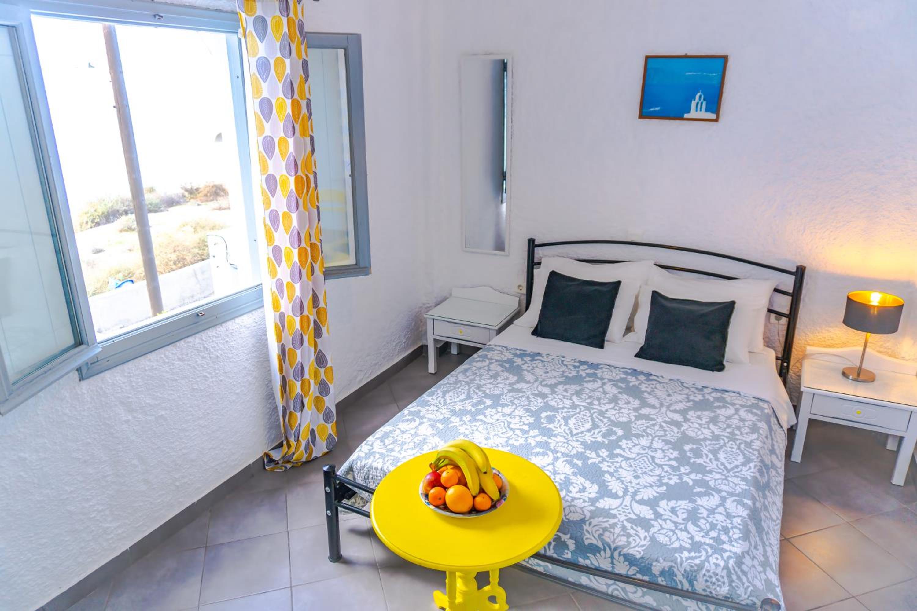 Double Room with Volcano View - Photo 1